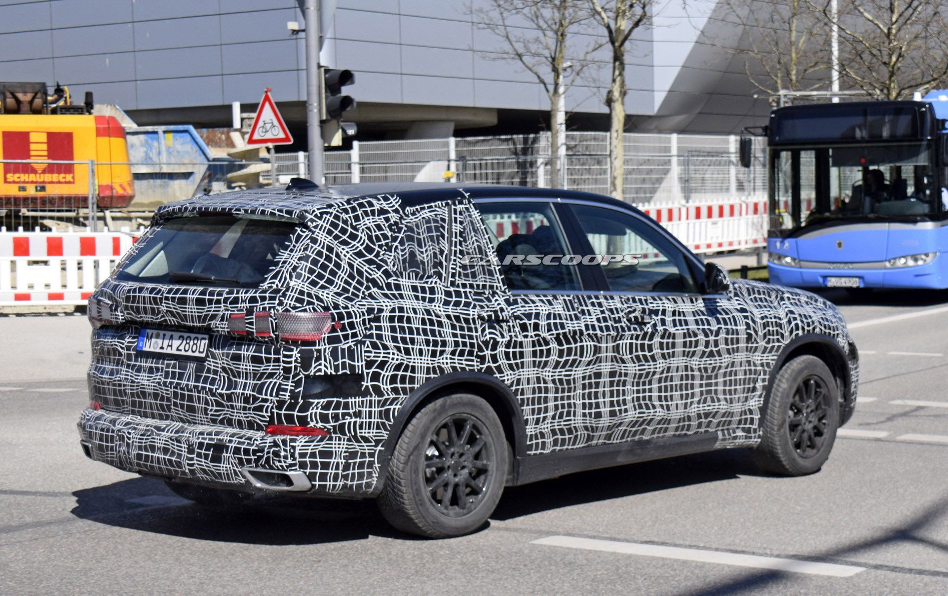 2019-BMW-X5-ScooP11 2019 BMW X5: Everything We Know Plus Our First Good Look Inside