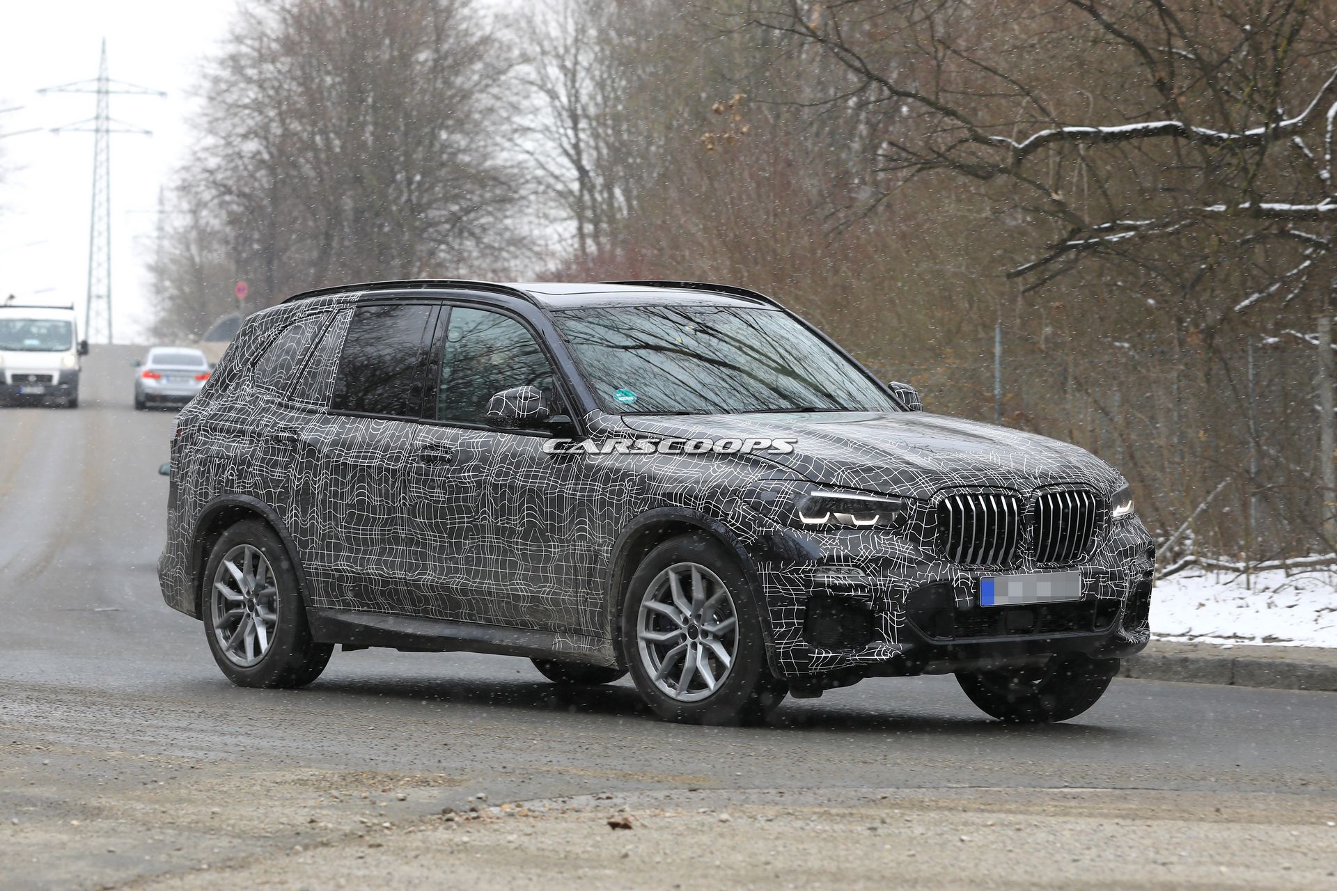 2019-BMW-X5-Spy-Shots-11 2019 BMW X5: Everything We Know Plus Our First Good Look Inside