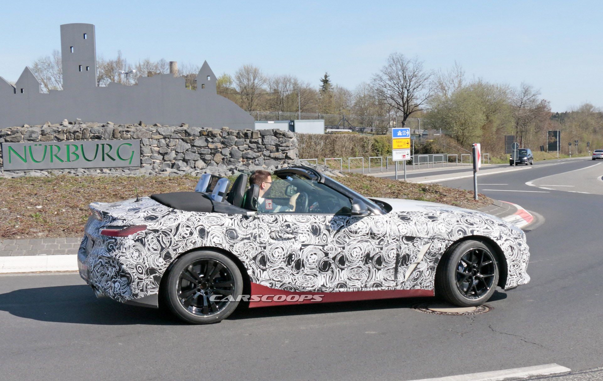 2019-BMW-Z4-Roadster-21 2019 BMW Z4 Interior Uncovered, Has New Audi-Like Digital Instrument Cluster