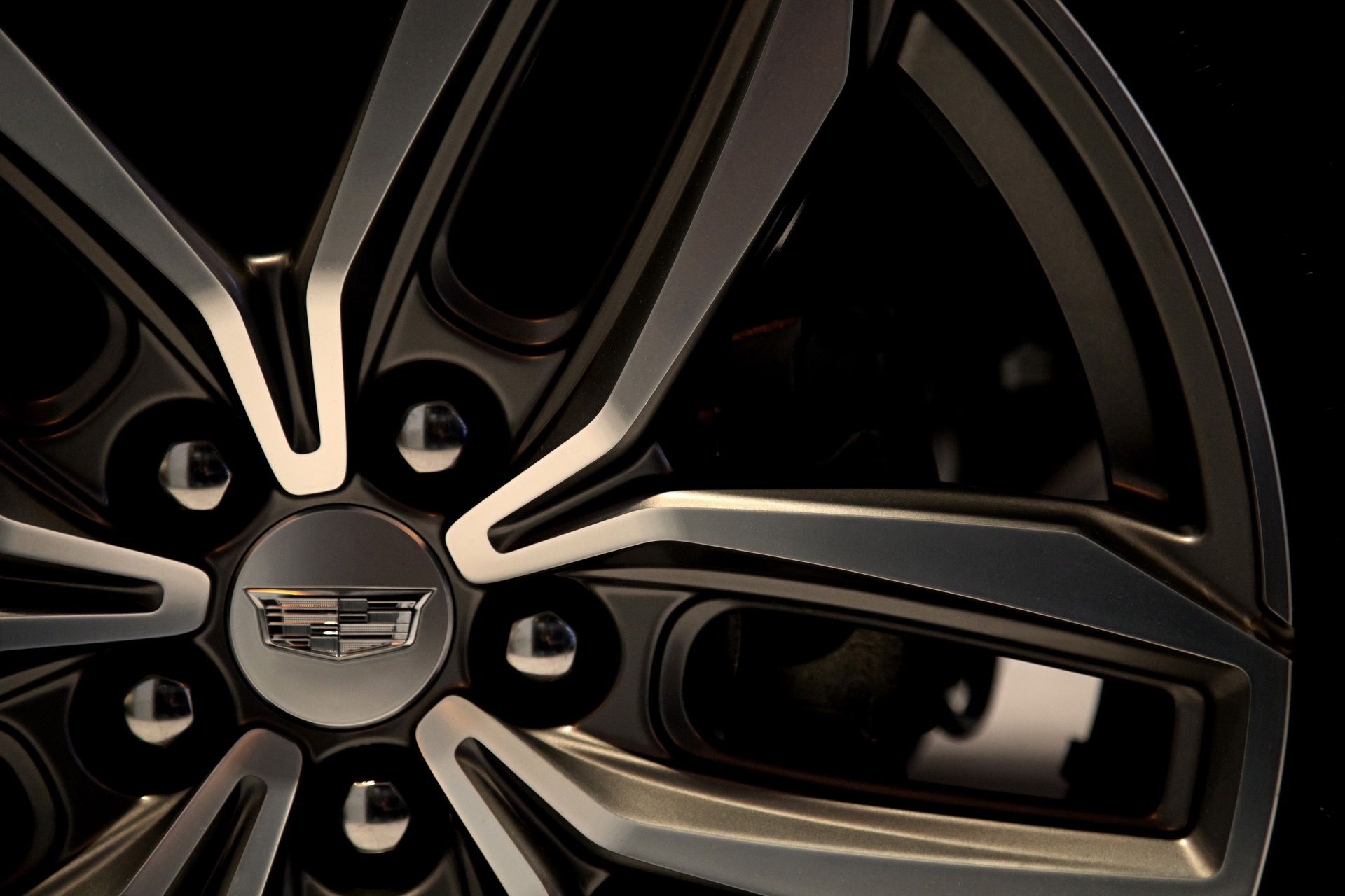 2019 Cadillac Xt4 Priced From 41 900 In Canada Sales