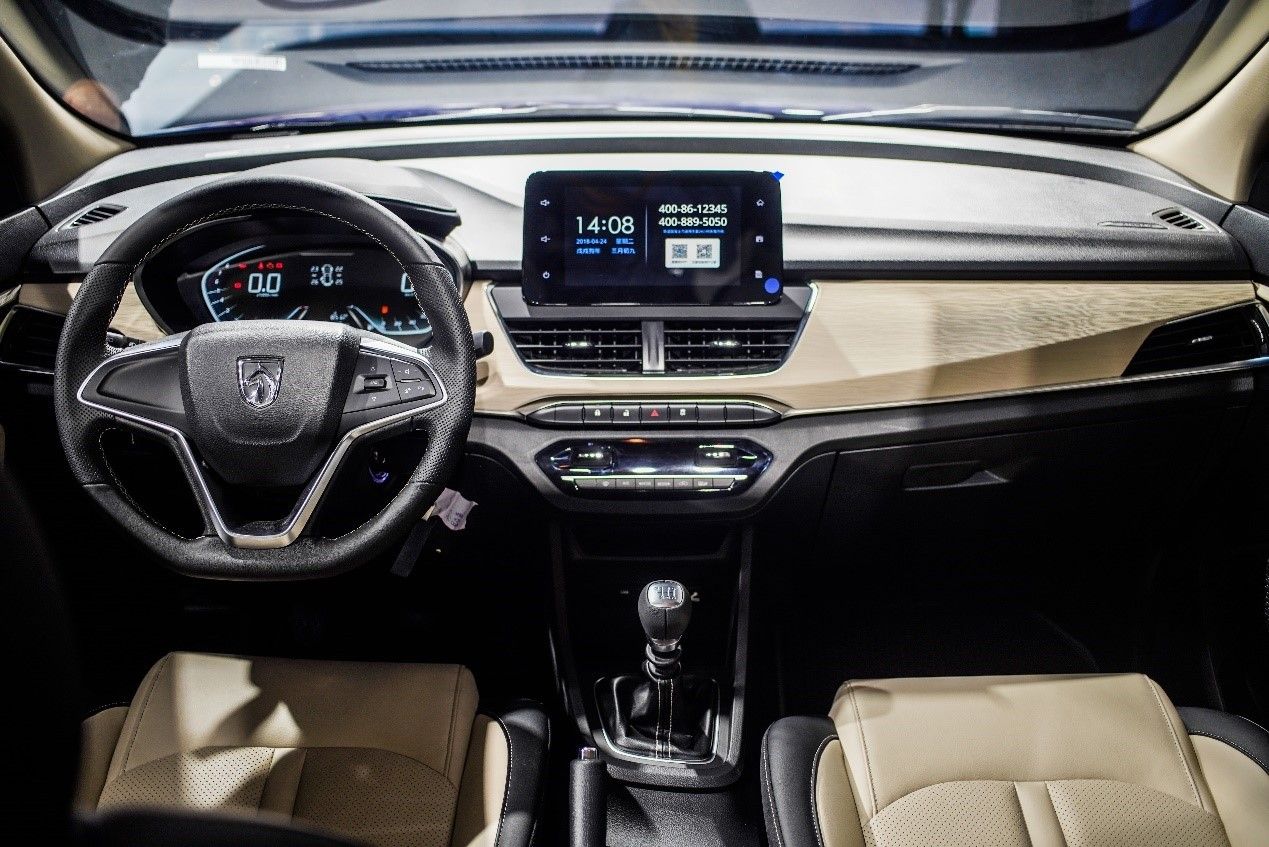 2019-baojun-360-mpv-china-4 GM’s Baojun 360 MPV Is An Estate That Wants To Be A Minivan