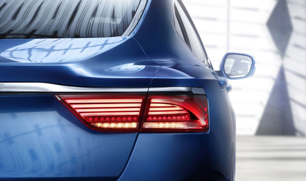 2019-geely-borui-ge-phev-sedan-2 Geely Borui GE PHEV Sedan Debuts In China With Volvo Three-Cylinder, 7-Speed DCT