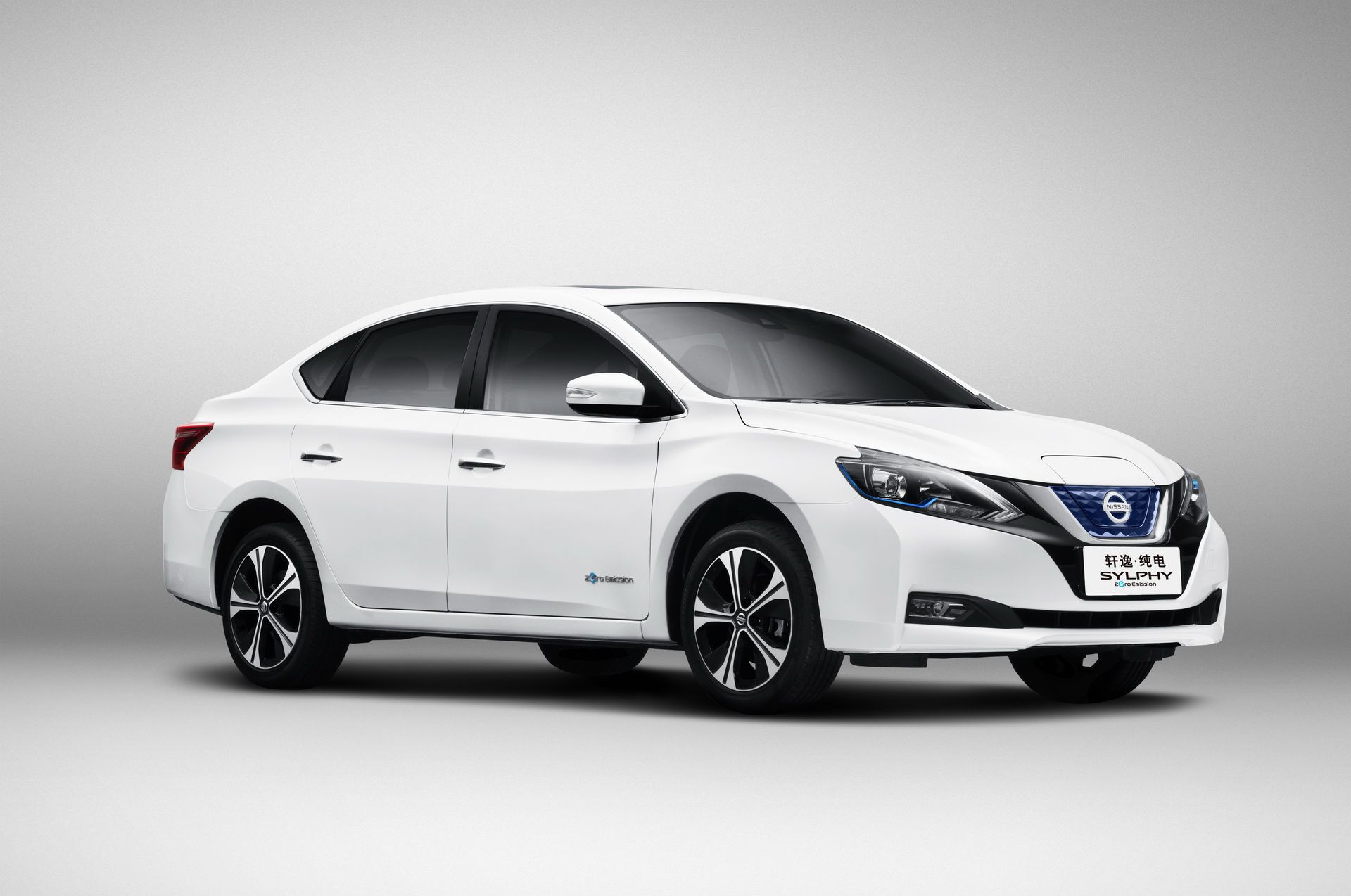 2019-nissan-sylphy-ev-8 New Nissan Sylphy Is A Leaf-Based EV With 338Km Of Range