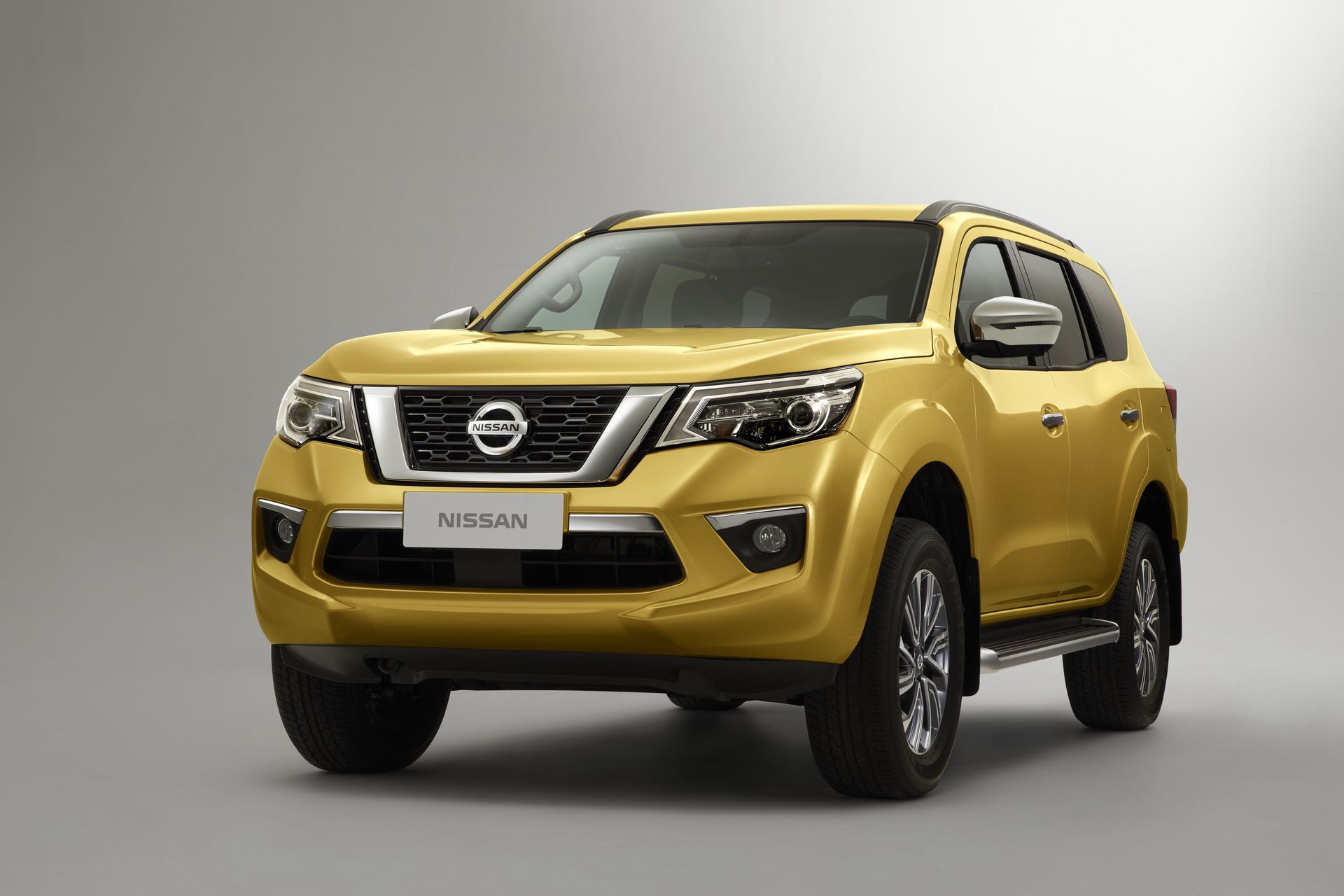 2019-nissan-terra-2 Nissan Terra Is A 181HP Body-On-Frame SUV That You Can’t Have In Western Markets