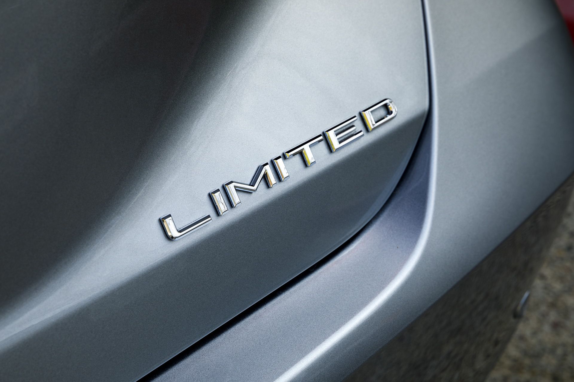 2019-toyota-avalon-pricing-specs-11 2019 Toyota Avalon: Full Pricing Details, Starts From $35,500