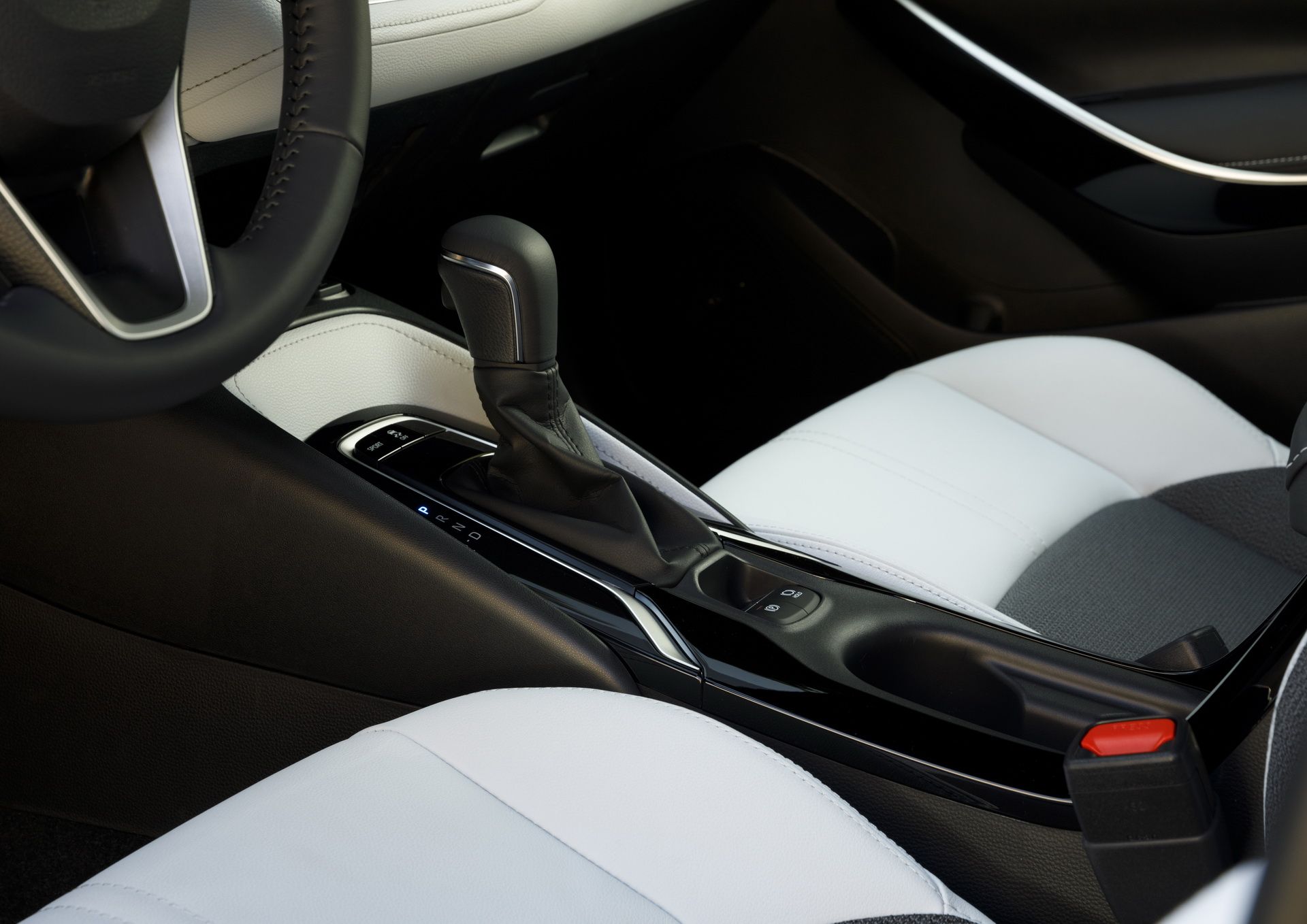 2019-toyota-corolla-hatch-us-specs-4 2019 Toyota Corolla Hatchback U.S. Specs Revealed, On Sale This Summer