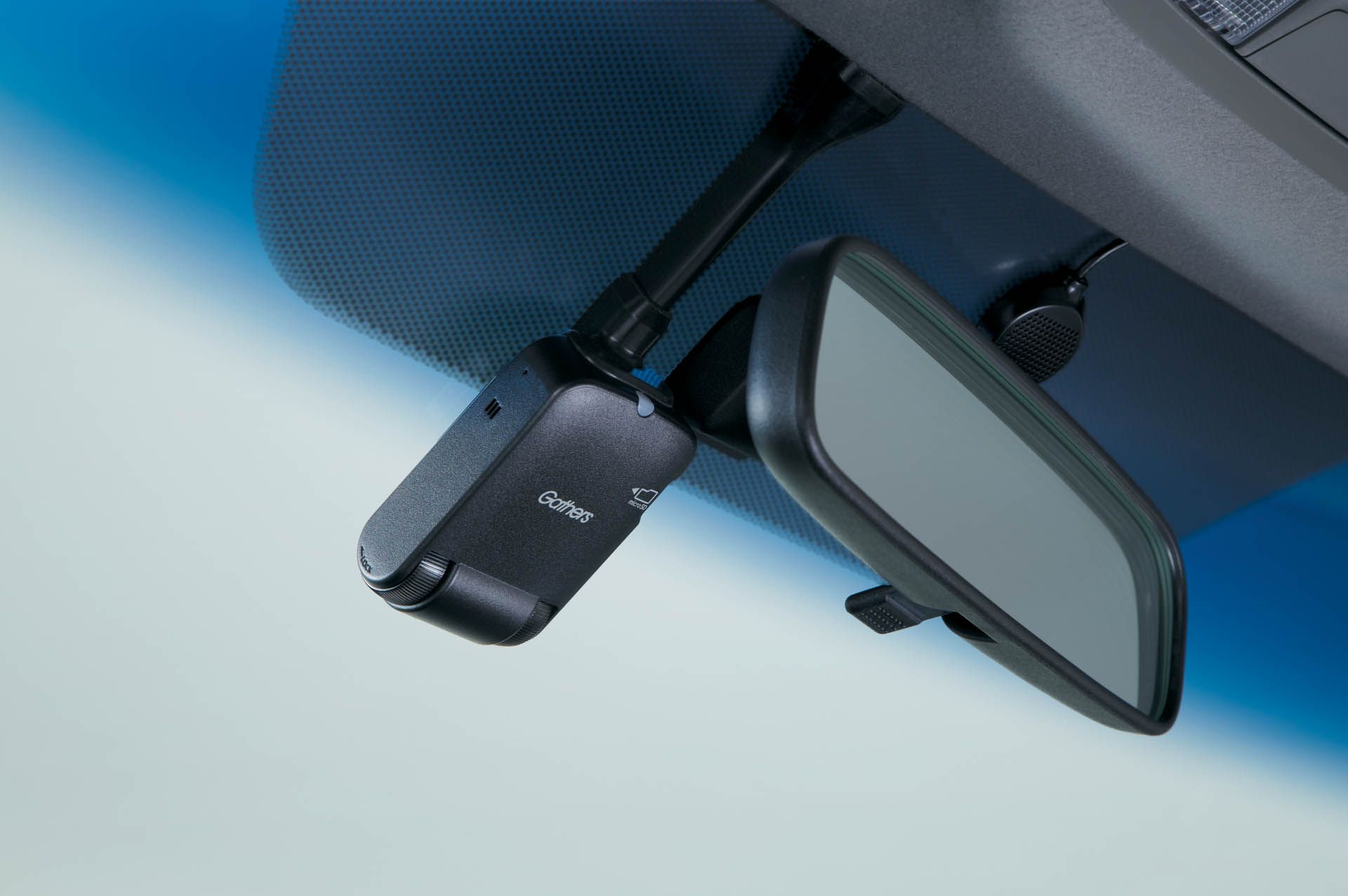 4180419-stepwgnmodulox_005H copy Honda Spruced Up The Boxy Yet Sporty Step WGN Modulo X In Japan