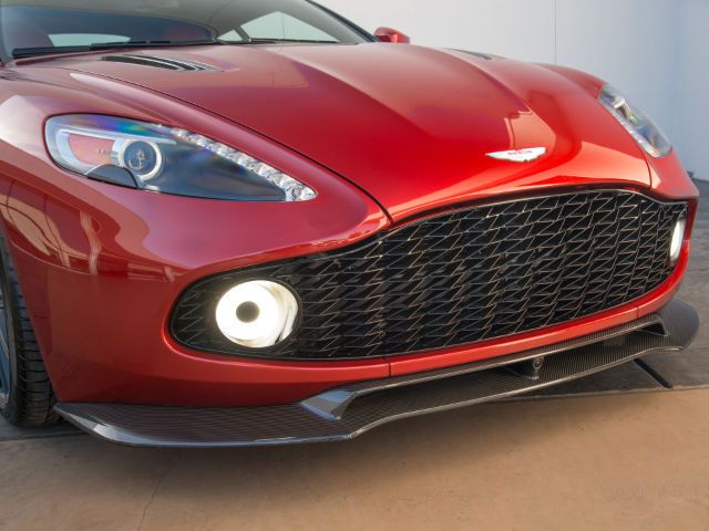 ASTON-MARTIN-VANQUISH-ZAGATO-13 Barely Driven Aston Martin Vanquish Zagato Is A $1 Million Piece Of Art