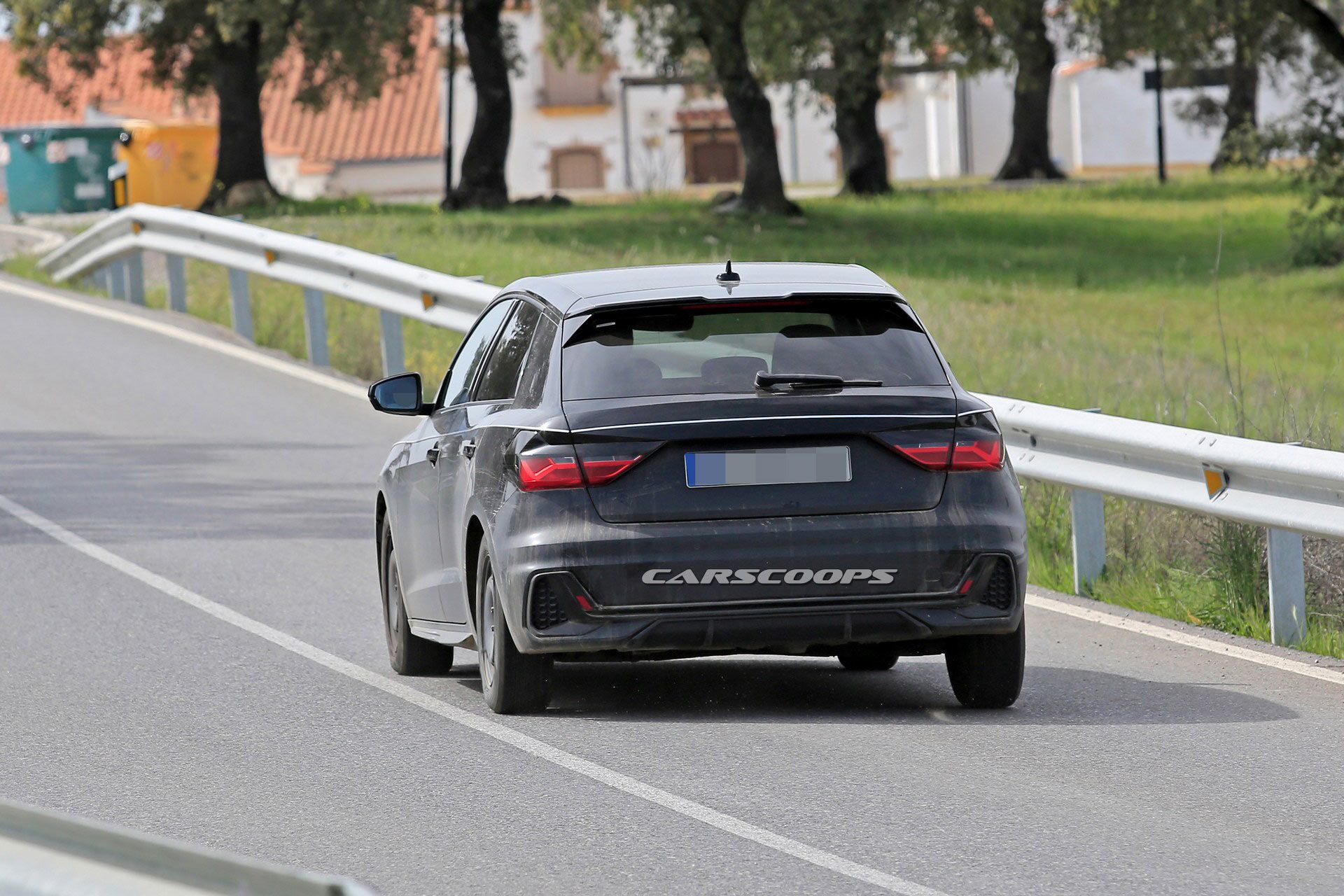 Audi-A1-11 2019 Audi A1 Teaser Reveals A High-Tech Interior With A Touchscreen Display