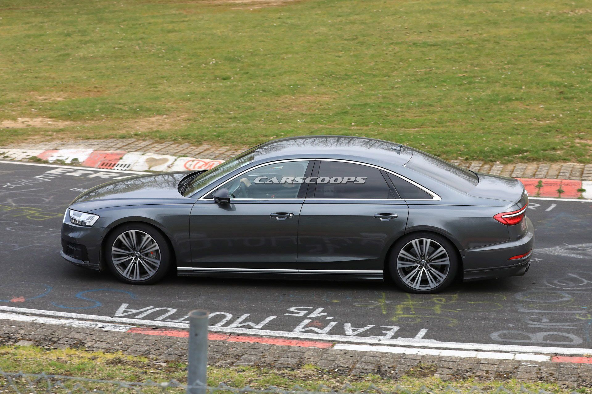 Audi-S8-15 2019 Audi S8 Coming With 530HP Version Of Panamera’s Bi-Turbo V8