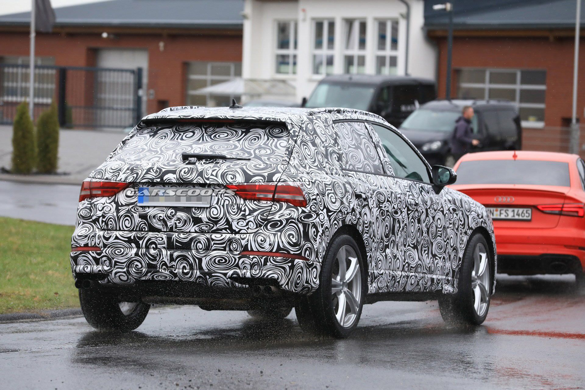 Audi-SQ3-10 Possible Audi RS Q3 Prototype Spotted With 394 HP