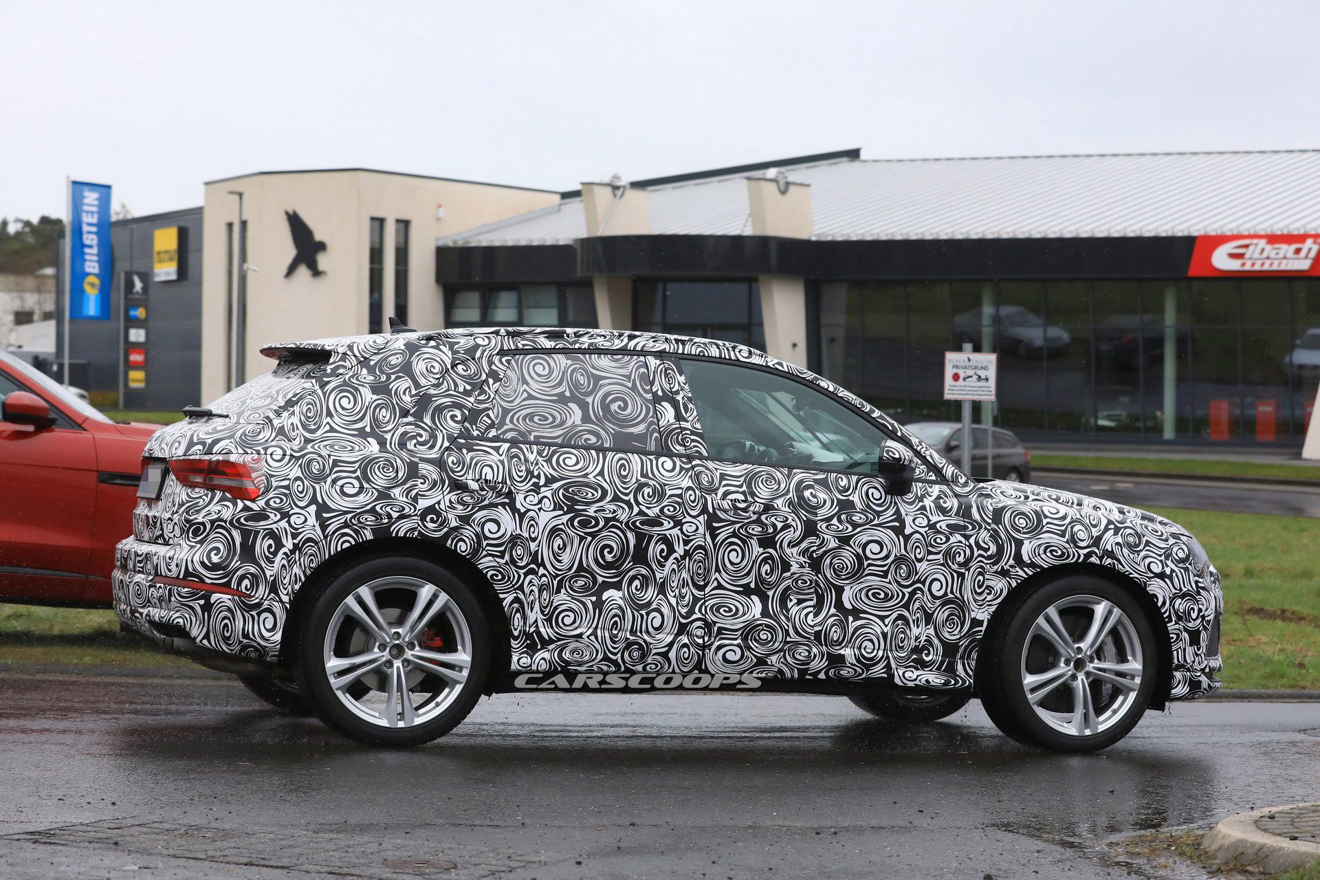 Audi-SQ3-7 Possible Audi RS Q3 Prototype Spotted With 394 HP