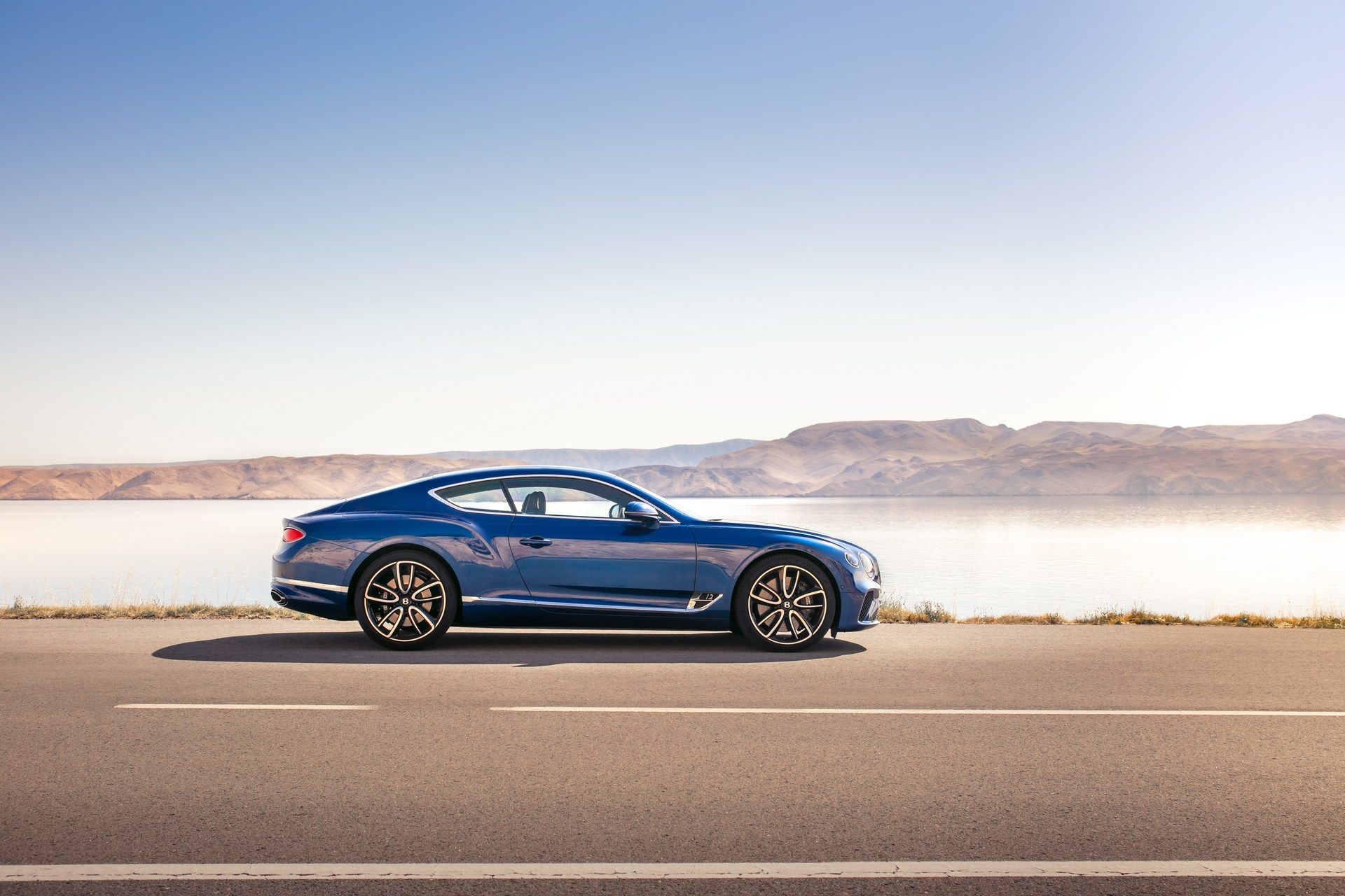 BENTLEY-CONTINENTAL-GT-8 Bentley CEO Reportedly Confirms The Next Continental GT Will Go Electric