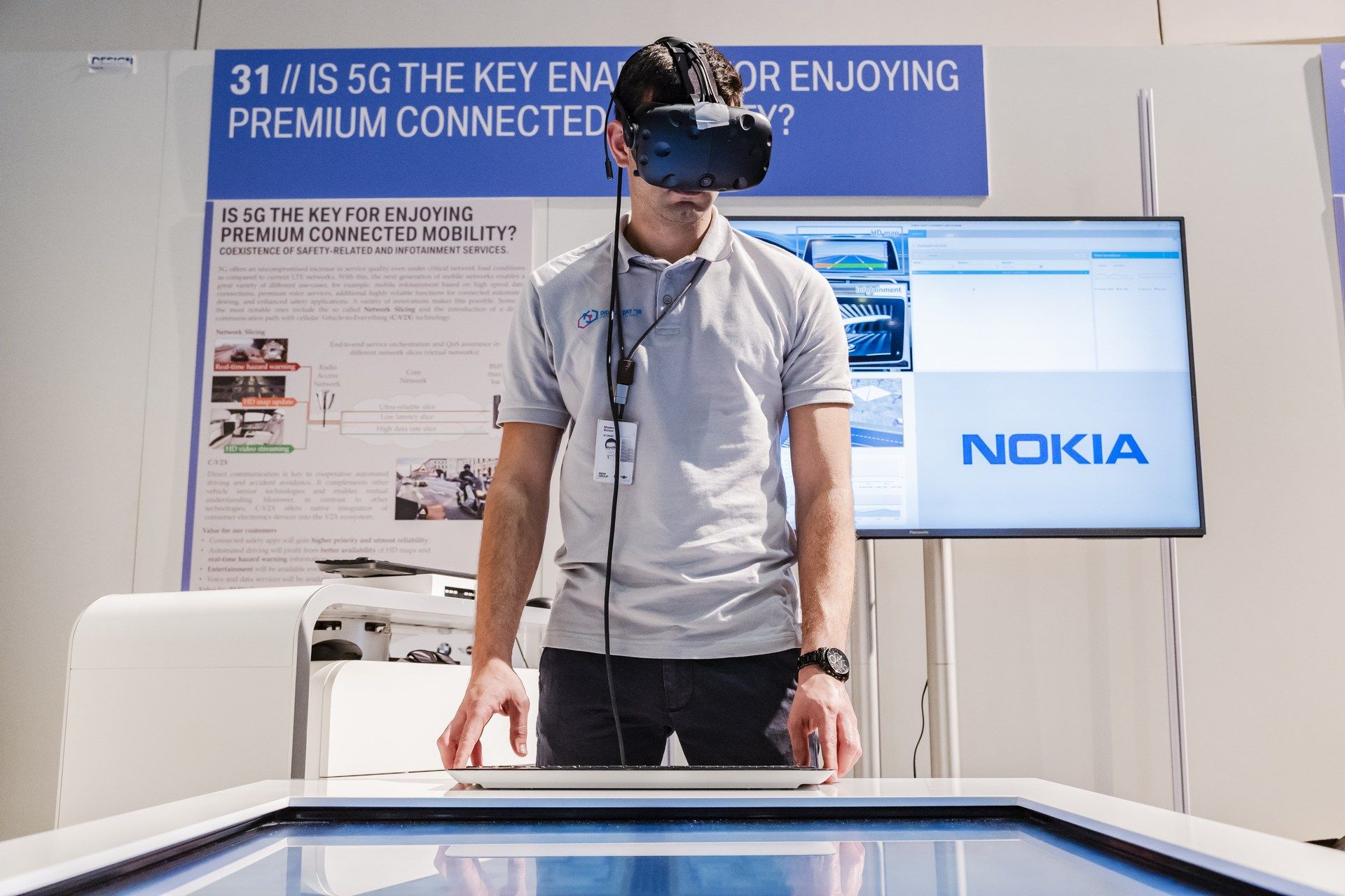 BMW-Digital-Day-11 BMW Previews Its New Digital Instrument Cluster And Infotainment System