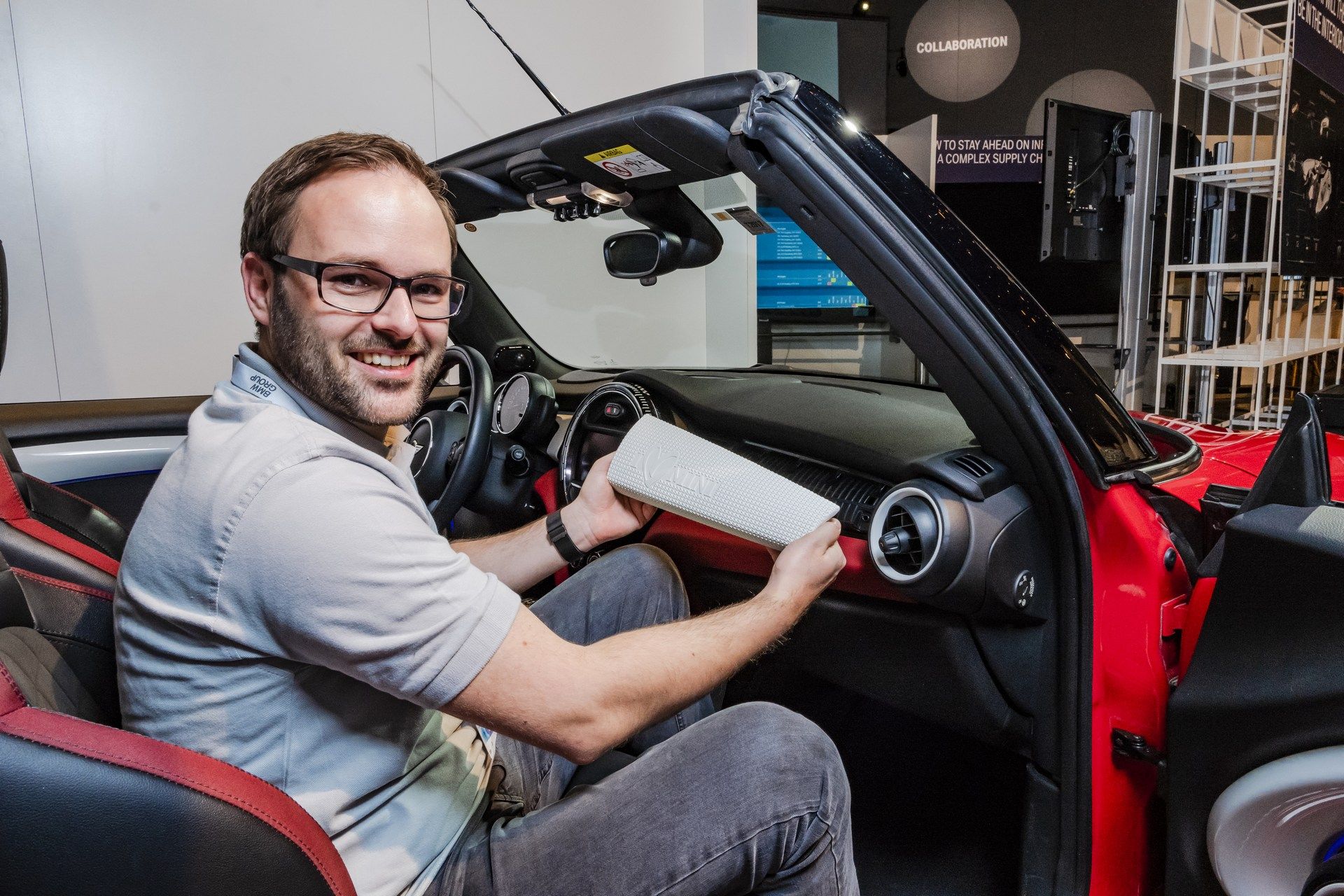 BMW-Digital-Day-24 BMW Previews Its New Digital Instrument Cluster And Infotainment System