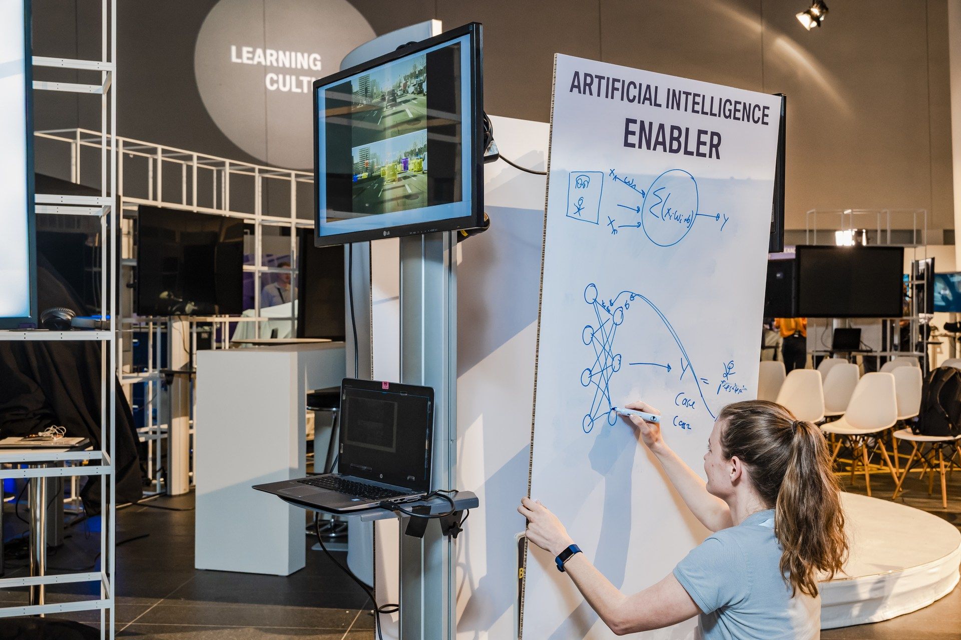 BMW-Digital-Day-40 BMW Previews Its New Digital Instrument Cluster And Infotainment System