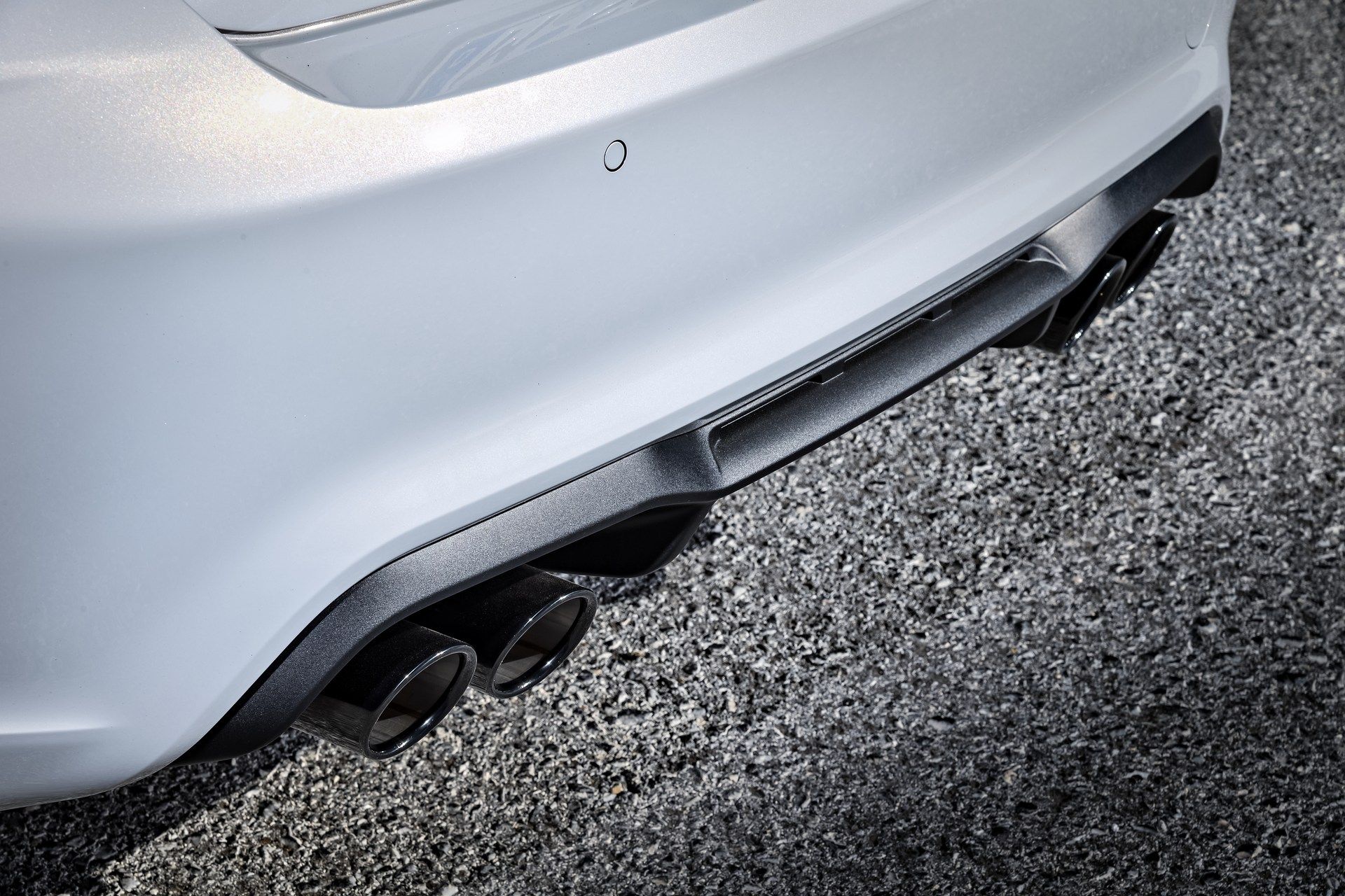 BMW-M2-Competition-27 BMW M2 Competition Goes Official With 405 HP