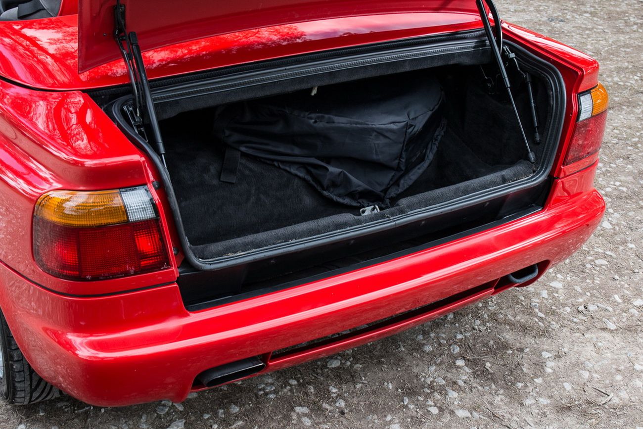 BMW-Z1-08 Get The Coolest Doors On The Market And Bag A BMW Z1 For Free