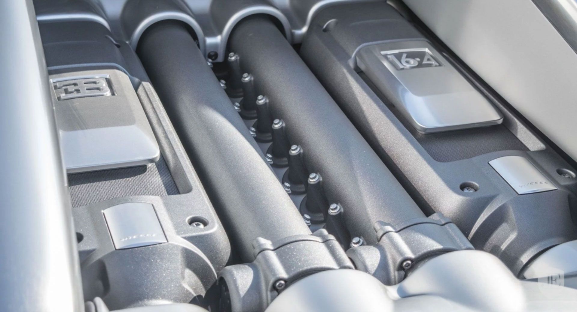 Bugatti-Veyron-Vitesse-For-Sale-6 Who Needs A Chiron When You Can Have This Bugatti Veyron Vitesse