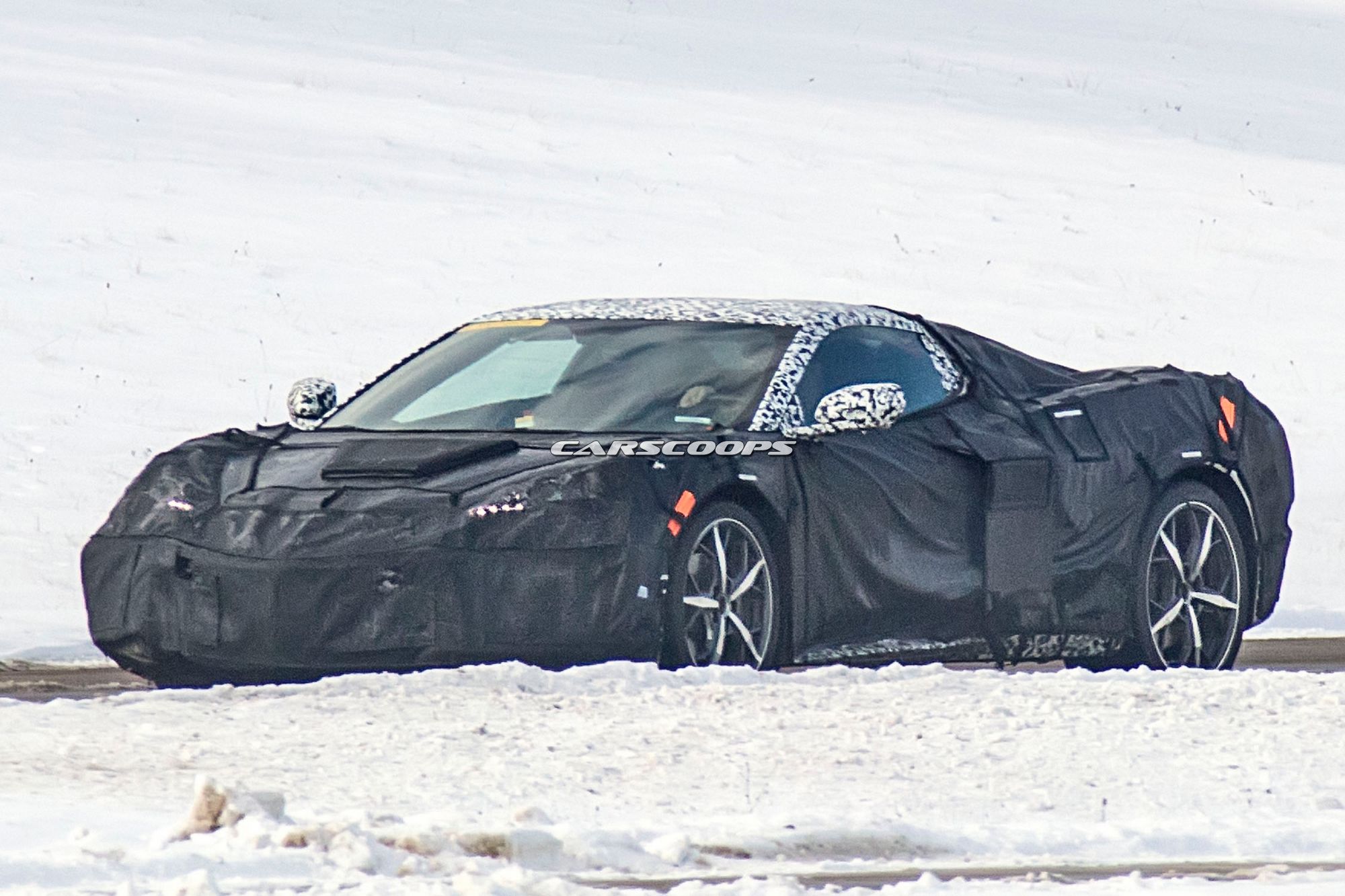 Chevrolet-Corvette-C8-Spy-Shots-4 2020 Corvette Rumored To Have Four Powertrain Options Including One With Around 1,000 HP
