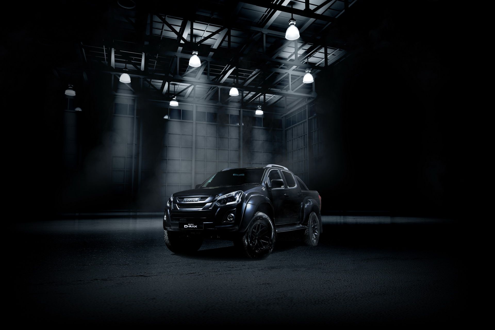 D-MAX_STEALTH_16 If Batman Was A Farmer: Isuzu D-Max AT35 Ditches Chrome For A Stealthier Look