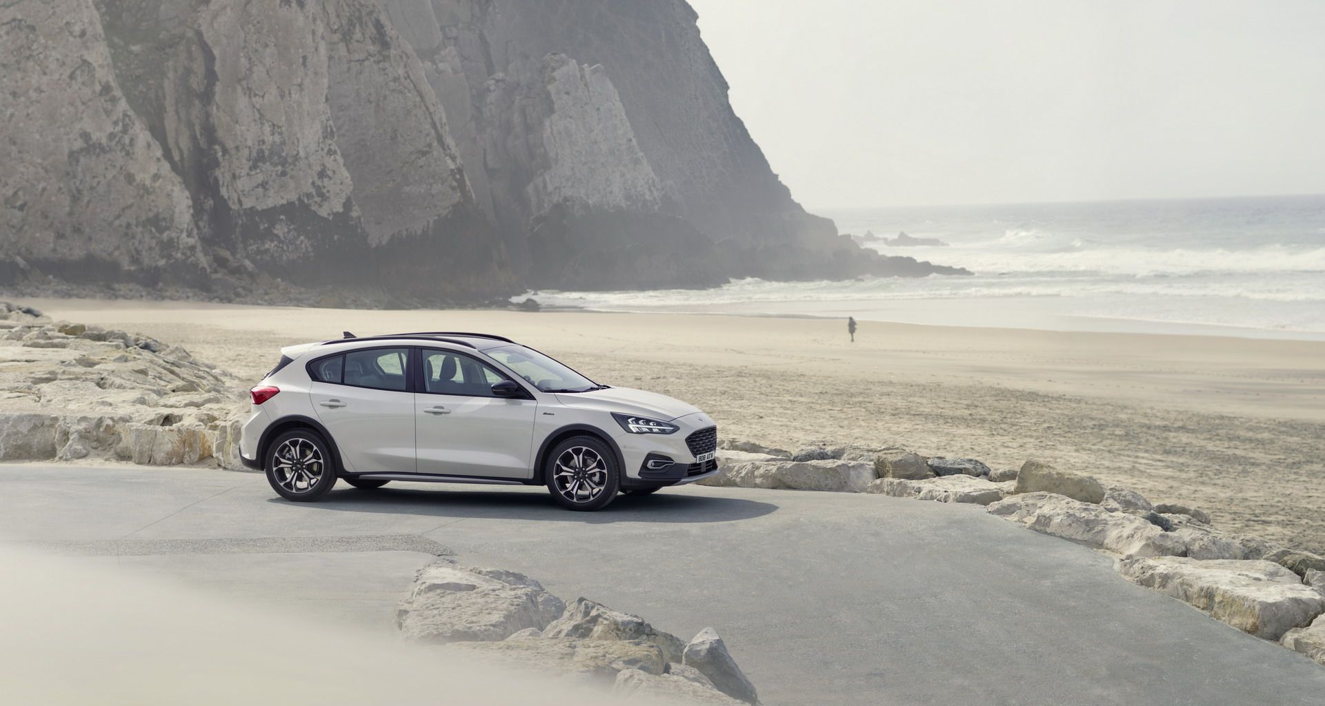 FORD_2018_FOCUS_ACTIVE__08 2019 Ford Focus: Full Details Plus 200 Photos On Hatch, Sedan, Wagon And Crossover