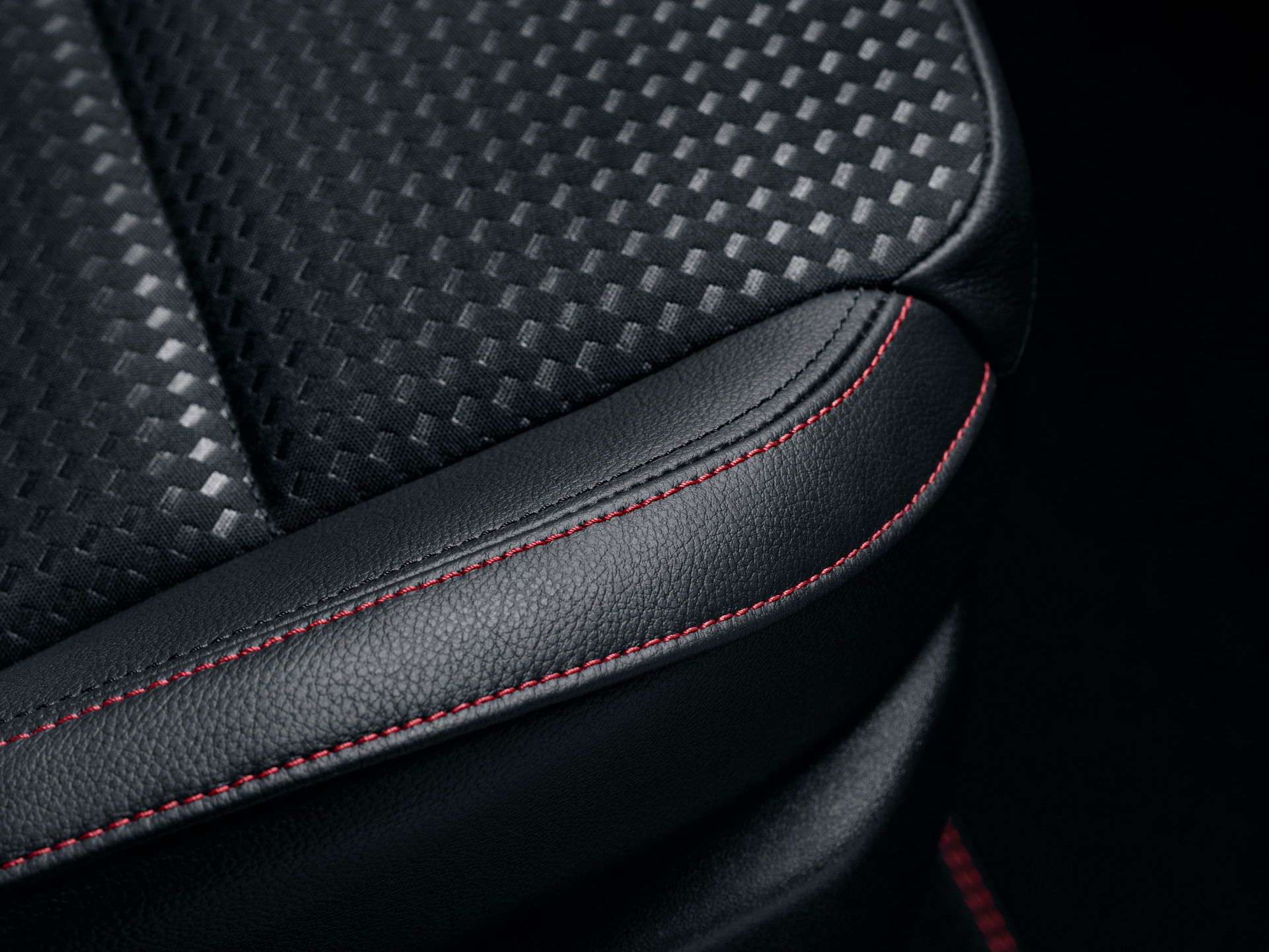 FORD_2018_FOCUS_ST-LINE_STUDIO_41 2019 Ford Focus: Full Details Plus 200 Photos On Hatch, Sedan, Wagon And Crossover