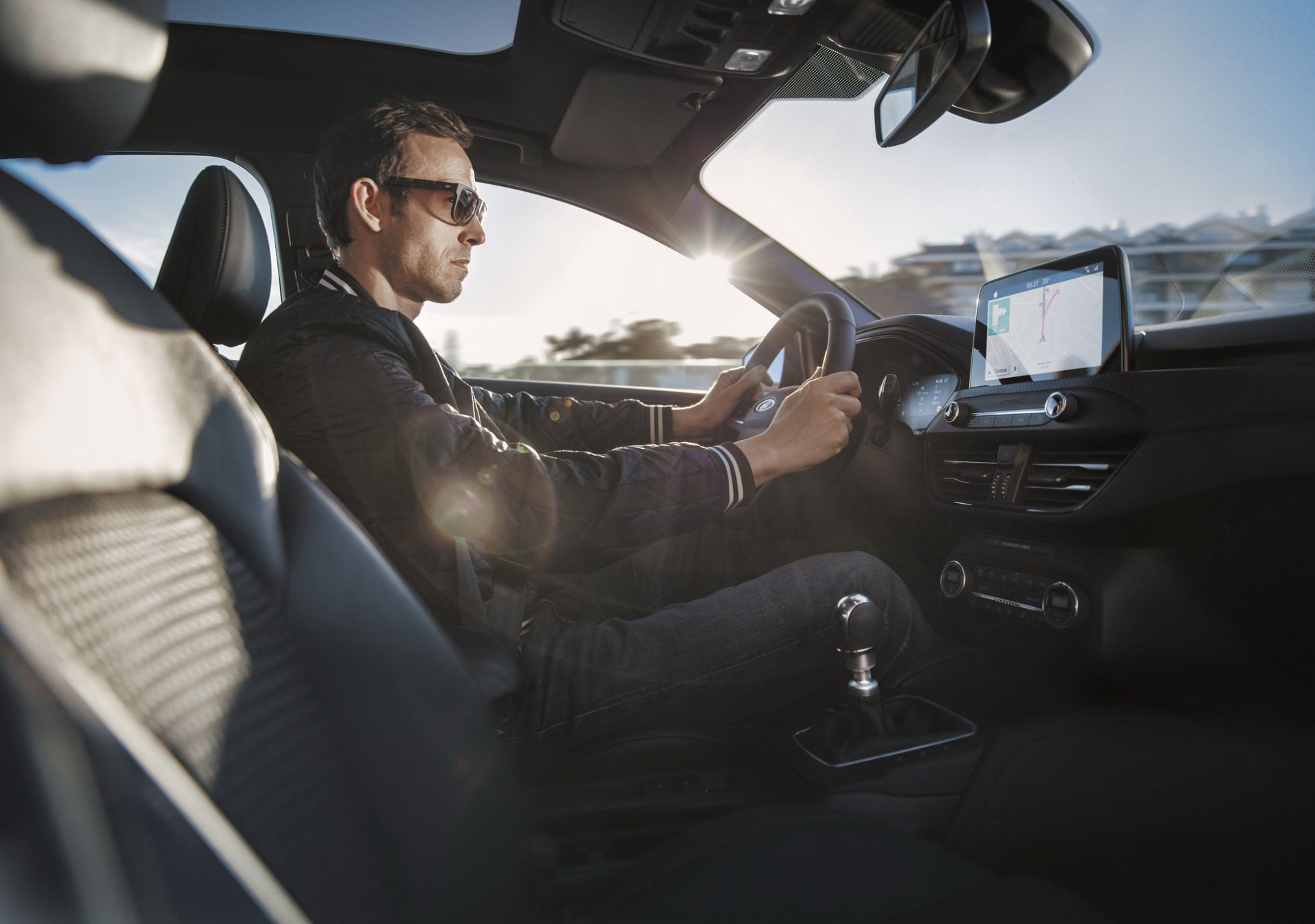 FORD_2018_FOCUS_ST-LINE__05 2019 Ford Focus: Full Details Plus 200 Photos On Hatch, Sedan, Wagon And Crossover