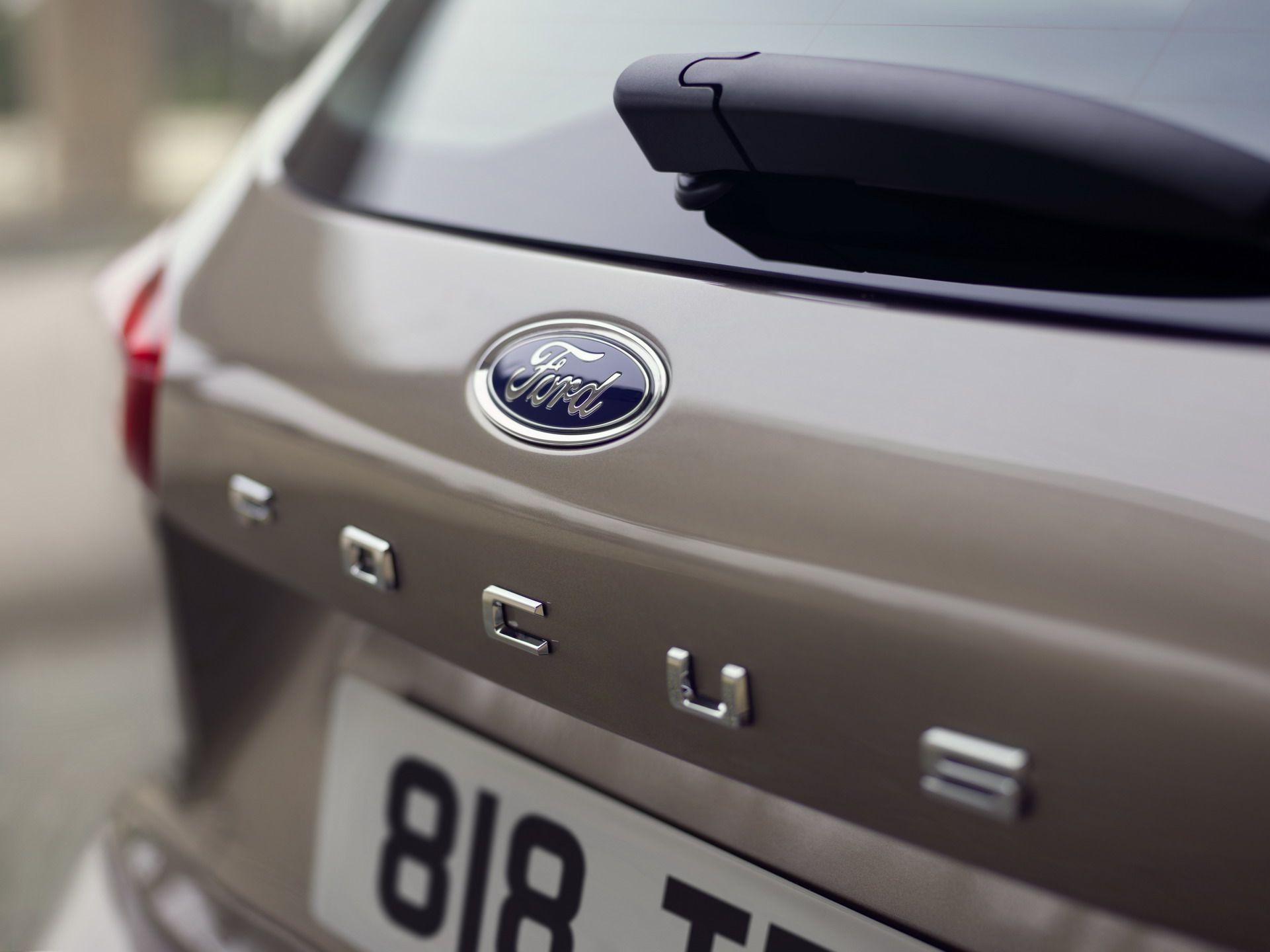 FORD_2018_FOCUS_TITANIUM__10 2019 Ford Focus: Full Details Plus 200 Photos On Hatch, Sedan, Wagon And Crossover