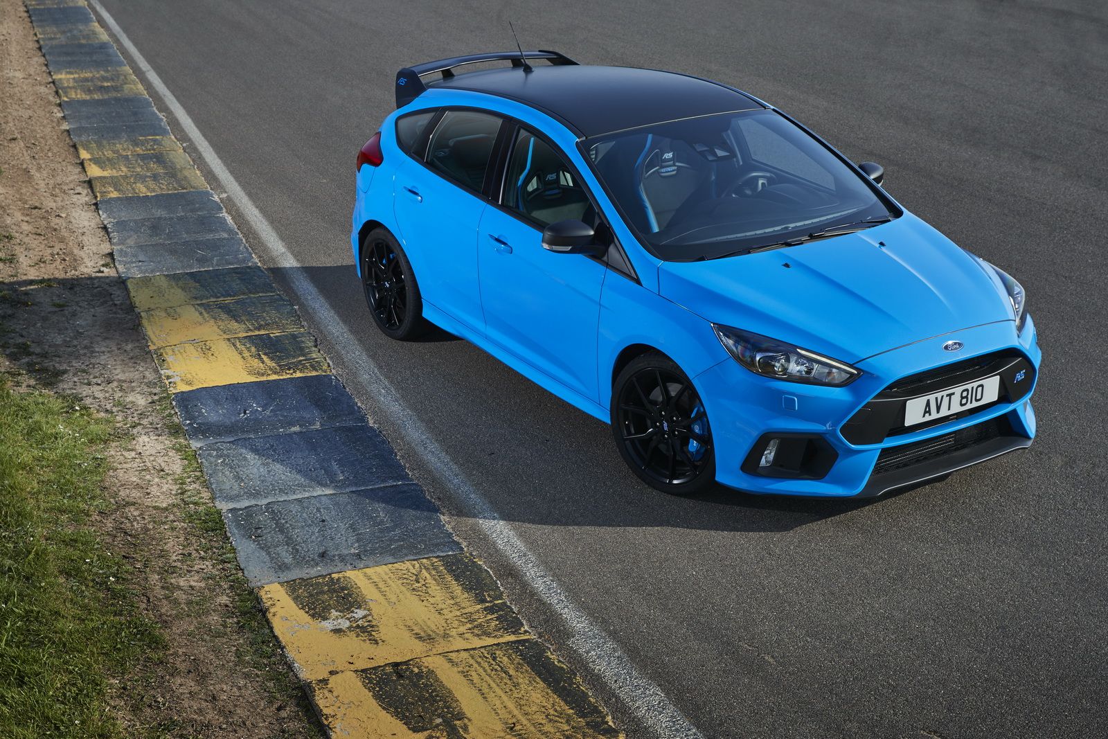 FocusRS_OptionsPack_02 2020 Ford Focus RS To Get Mild Hybrid 400HP Powertrain