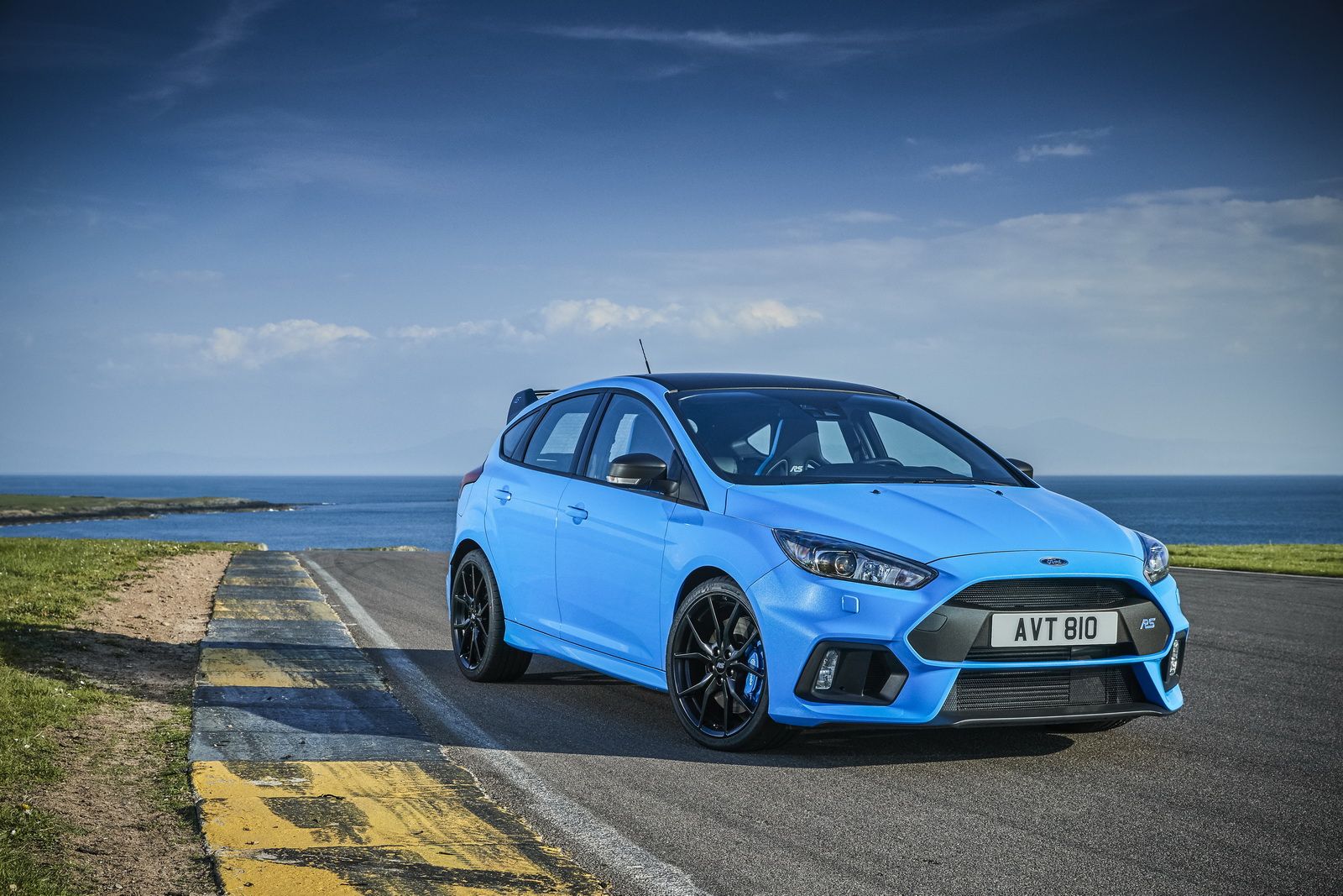FocusRS_OptionsPack_04 2020 Ford Focus RS To Get Mild Hybrid 400HP Powertrain