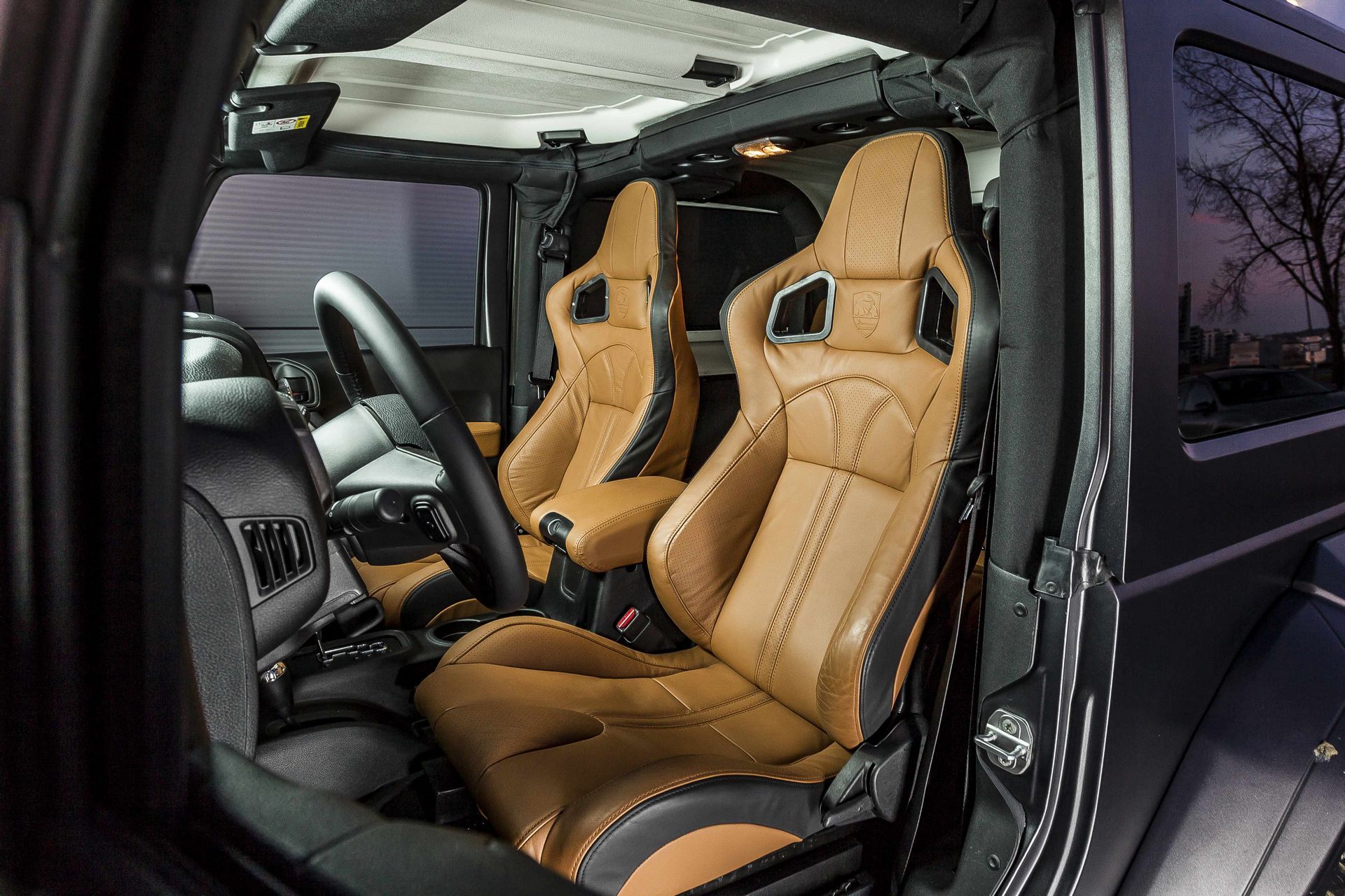 Hofele-Jeep-Wrangler-1 Hofele’s Jeep Wrangler JK Is Five Courses Of Overkill