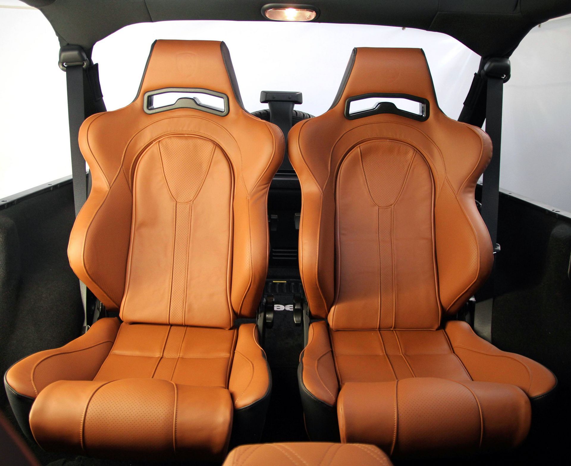 Hofele-Jeep-Wrangler-9 Hofele’s Jeep Wrangler JK Is Five Courses Of Overkill