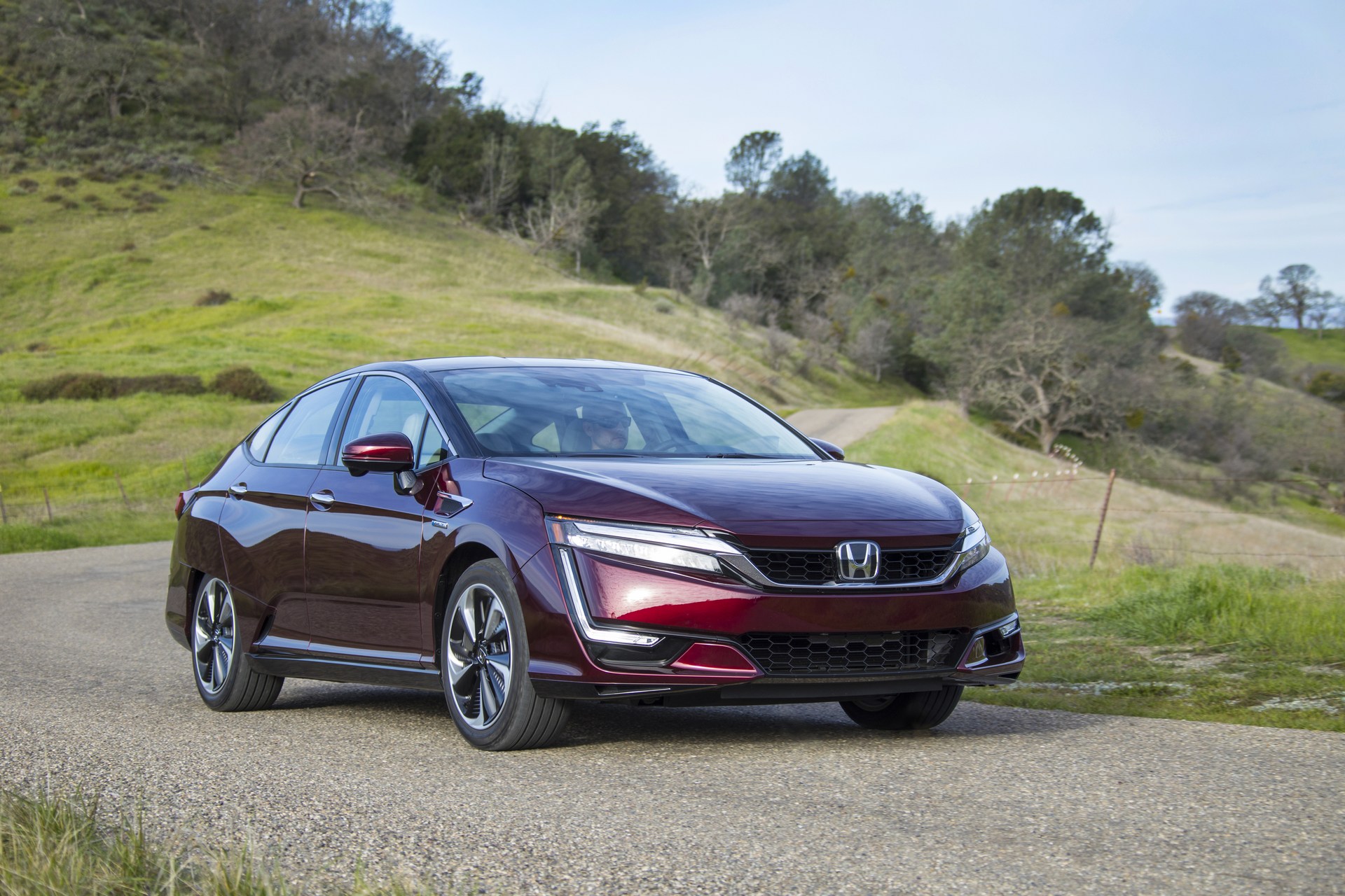 Honda-Clarity-Fuel-Cell-10 2018 Honda Clarity Fuel Cell Arrives In California For $369 A Month With $2,868 Down