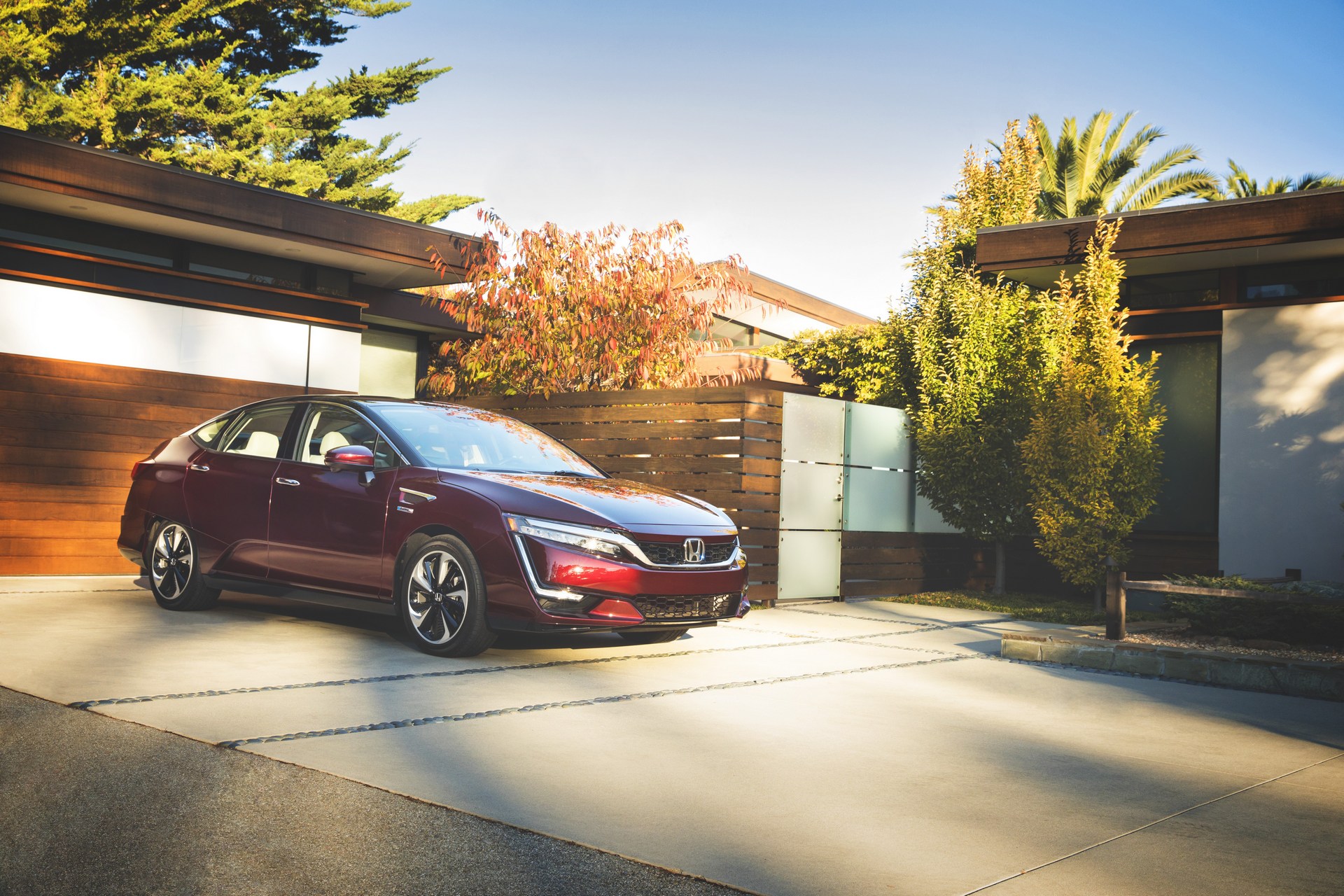 Honda-Clarity-Fuel-Cell-4 2018 Honda Clarity Fuel Cell Arrives In California For $369 A Month With $2,868 Down