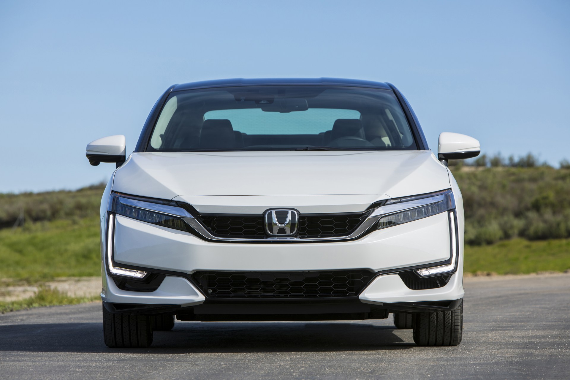 Honda-Clarity-Fuel-Cell-66 2018 Honda Clarity Fuel Cell Arrives In California For $369 A Month With $2,868 Down