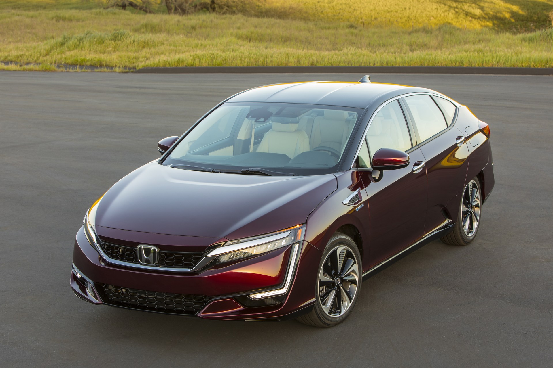 Honda-Clarity-Fuel-Cell-75 2018 Honda Clarity Fuel Cell Arrives In California For $369 A Month With $2,868 Down