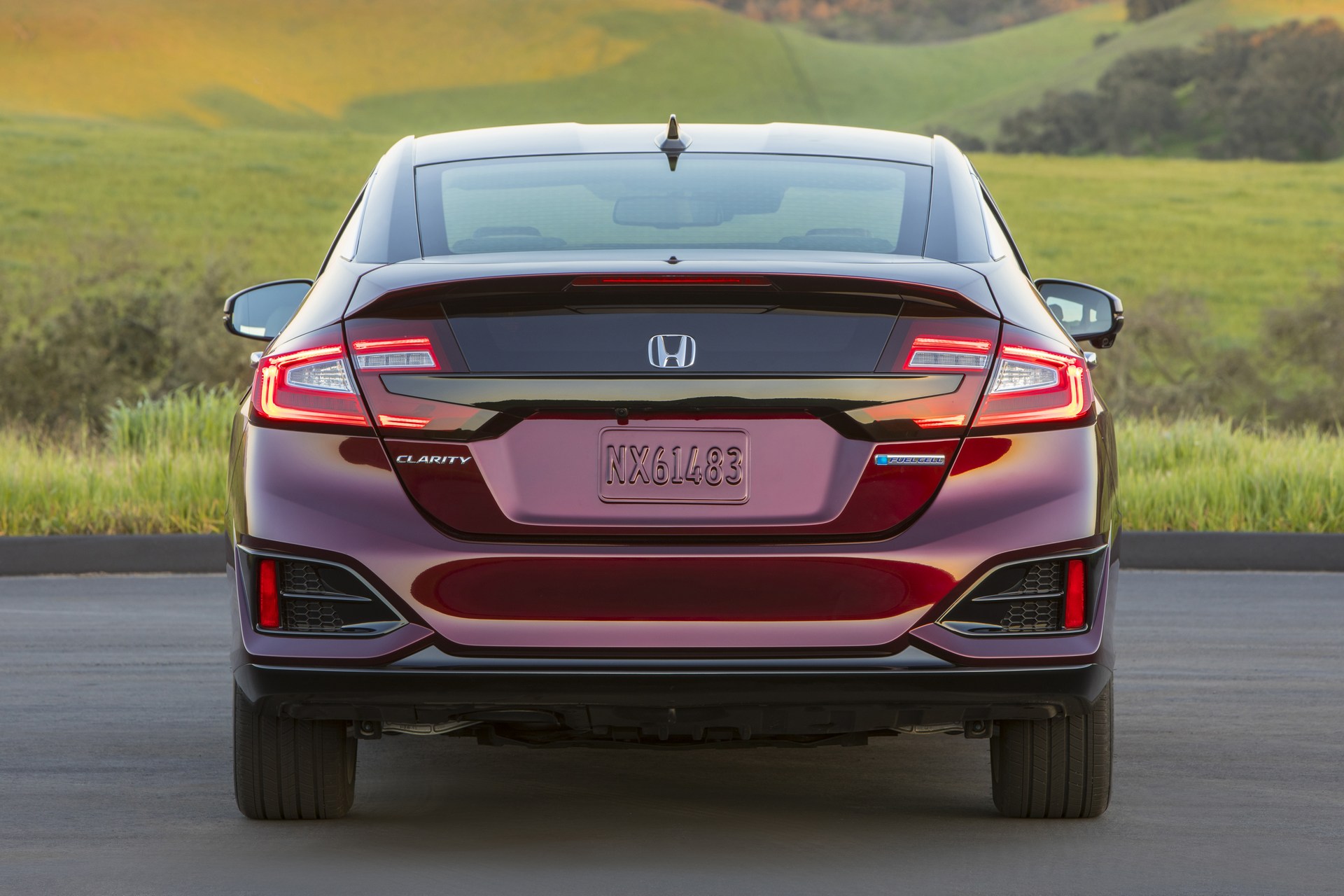 Honda-Clarity-Fuel-Cell-83 2018 Honda Clarity Fuel Cell Arrives In California For $369 A Month With $2,868 Down