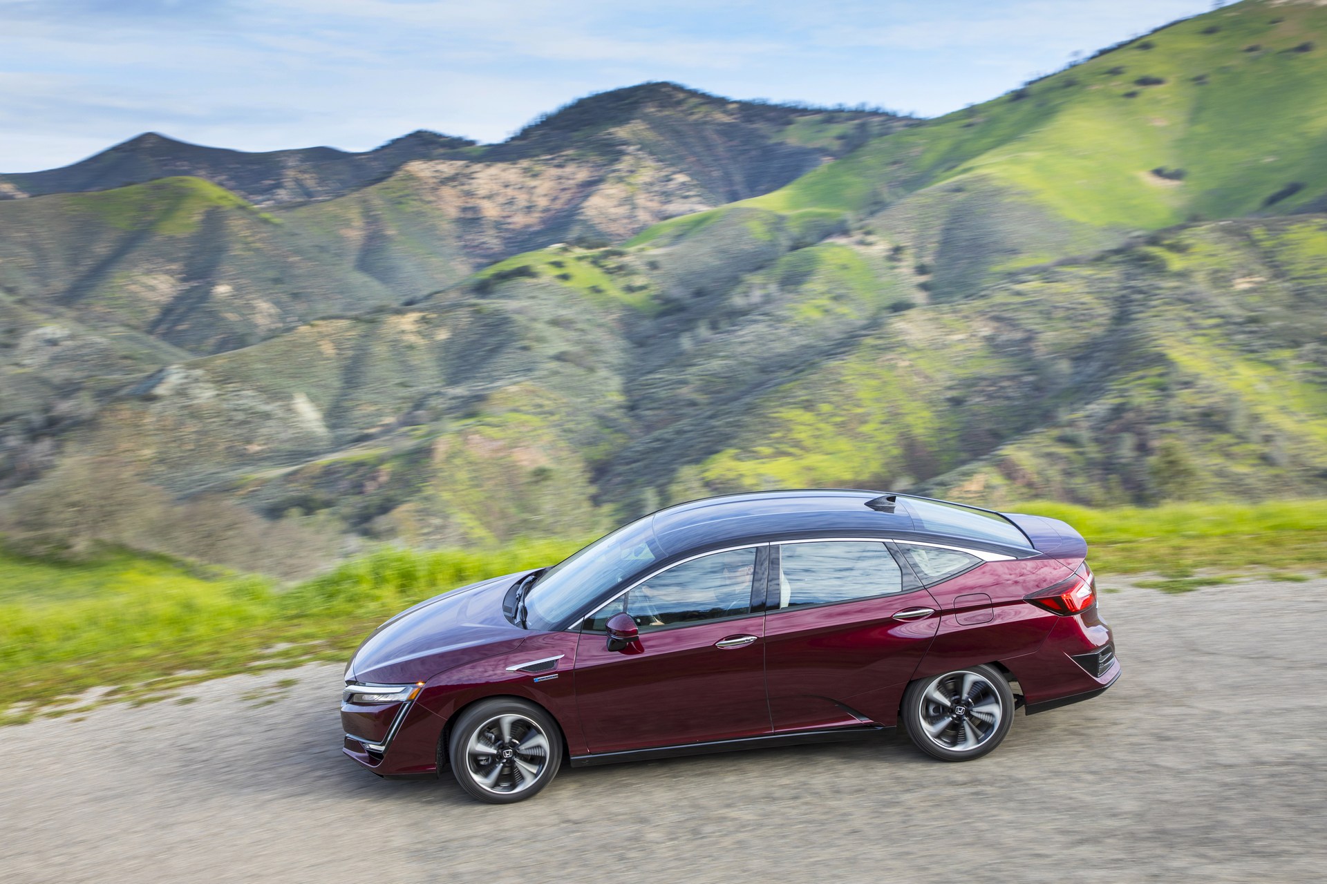 Honda-Clarity-Fuel-Cell-9 2018 Honda Clarity Fuel Cell Arrives In California For $369 A Month With $2,868 Down