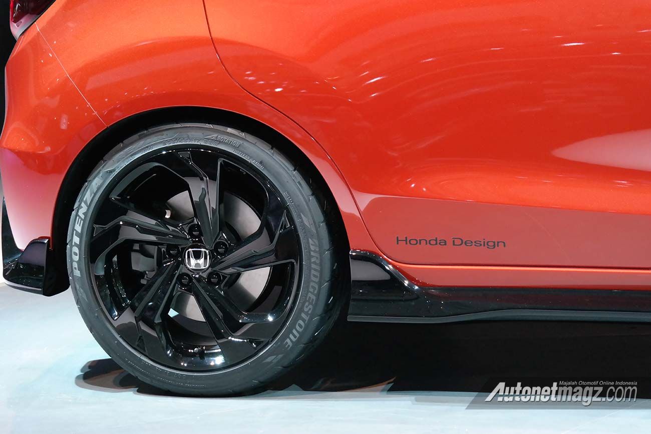 Honda-Small-RS-Concept-wheel Honda’s Small RS Concept Is A Baby Civic Type R