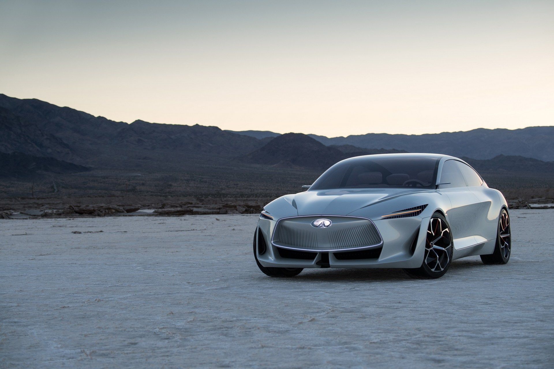 Infiniti-Q-Inspiration-Concept-7 Infiniti’s Electric Vehicles Will Have A Range Of At Least 311 Miles