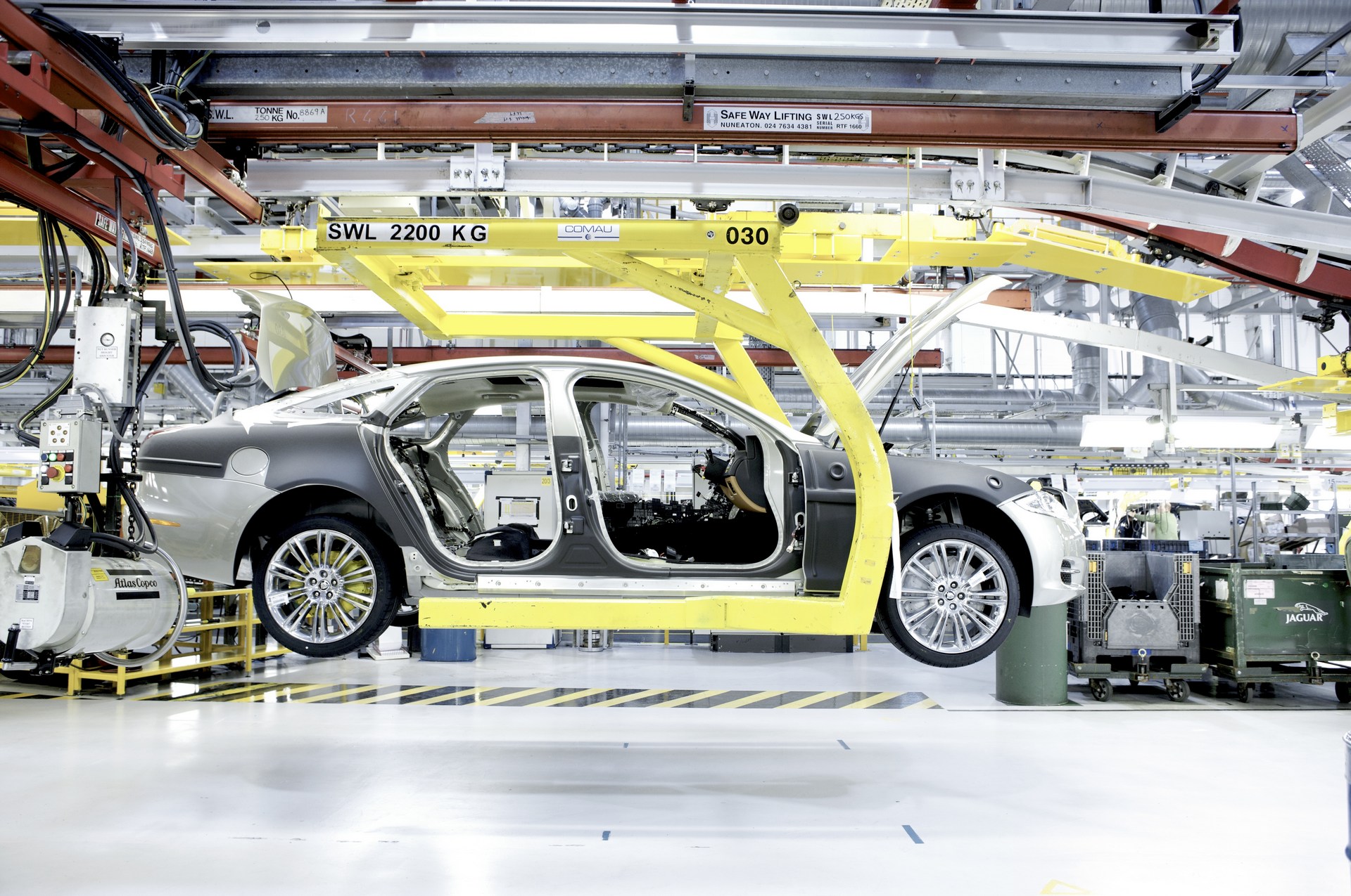 JLR-Production-3 Jaguar Land Rover Considering U.S. Plant