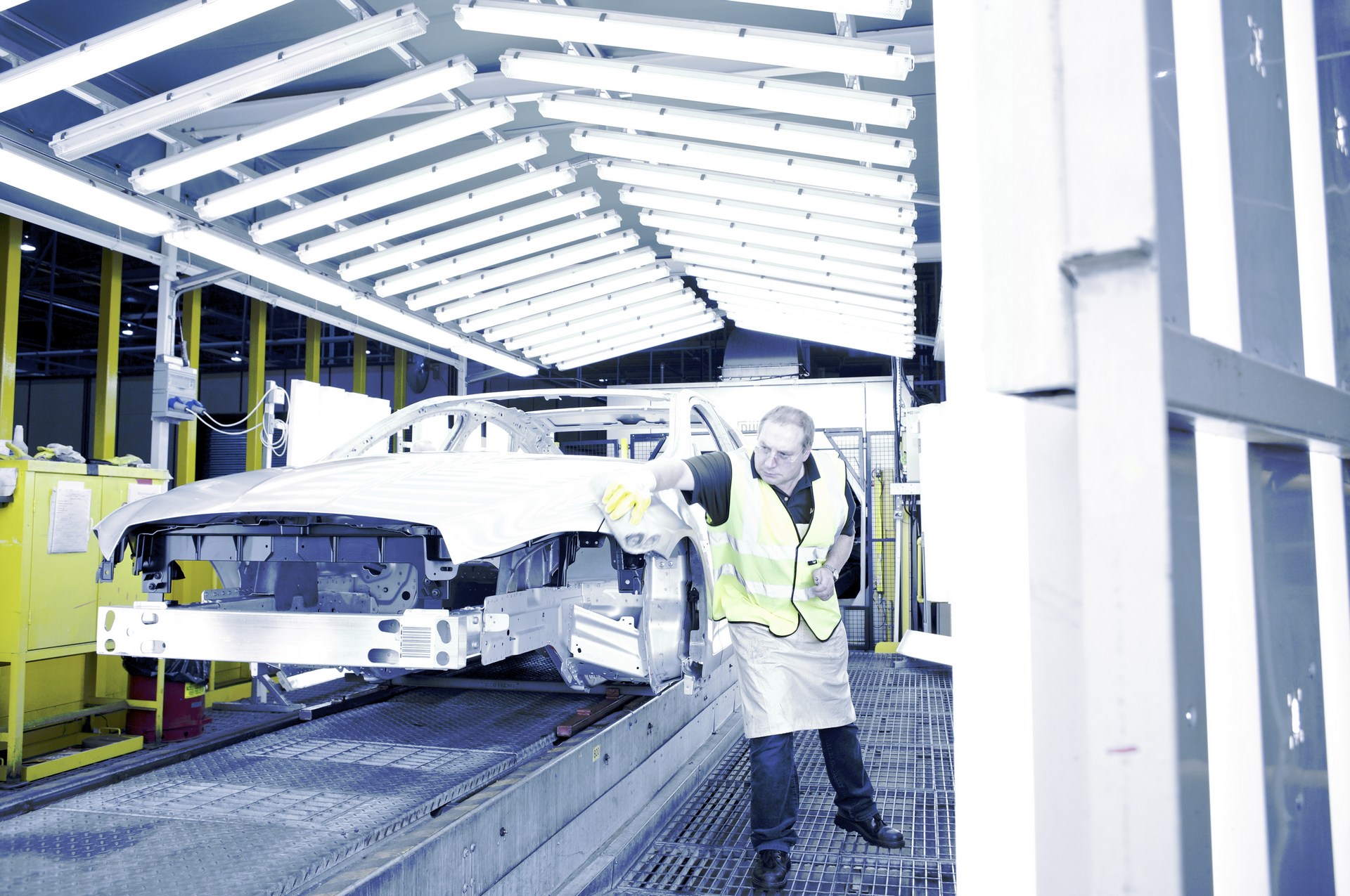 JLR-Production-4 Jaguar Land Rover Considering U.S. Plant