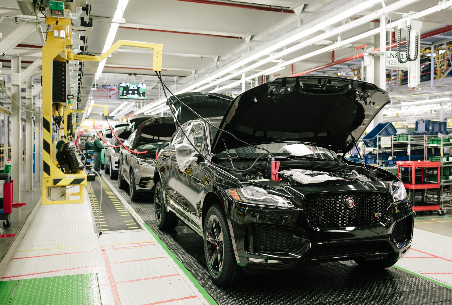 JLR-Production-5 Jaguar Land Rover Considering U.S. Plant