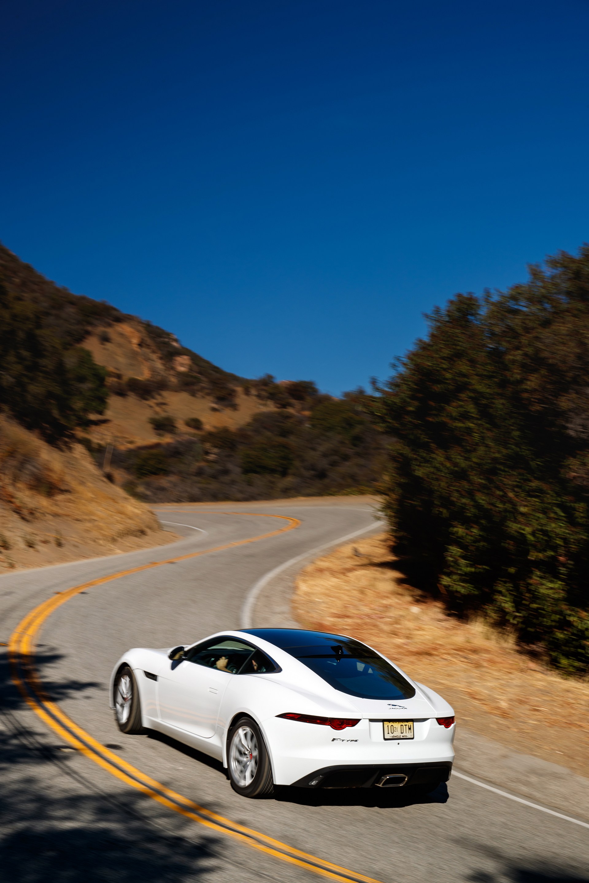 Jaguar-F-Type-14 2019 Jaguar F-Type Gains Larger Infotainment System And Standard Torque Vectoring