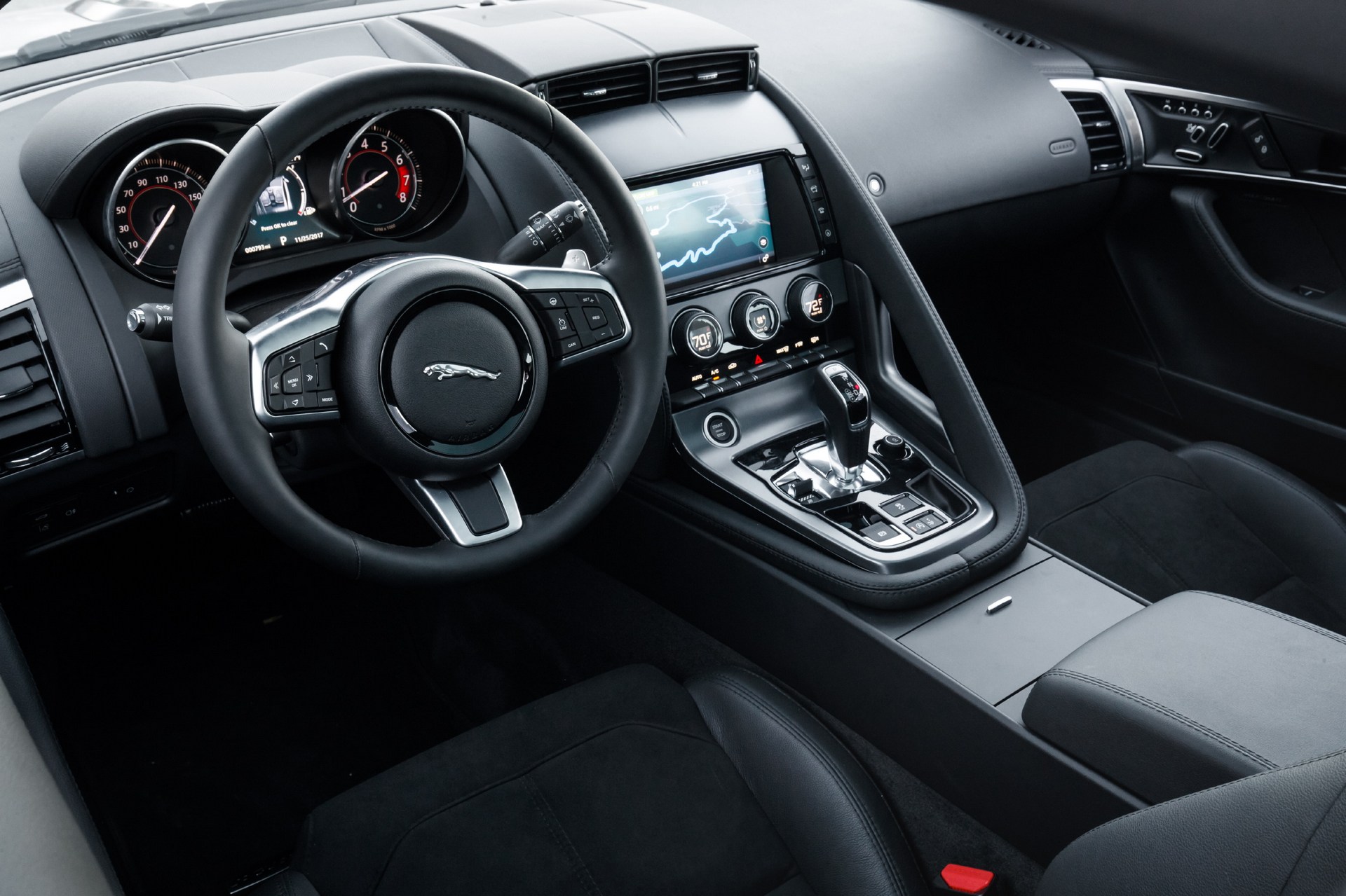 Jaguar-F-Type-21 2019 Jaguar F-Type Gains Larger Infotainment System And Standard Torque Vectoring