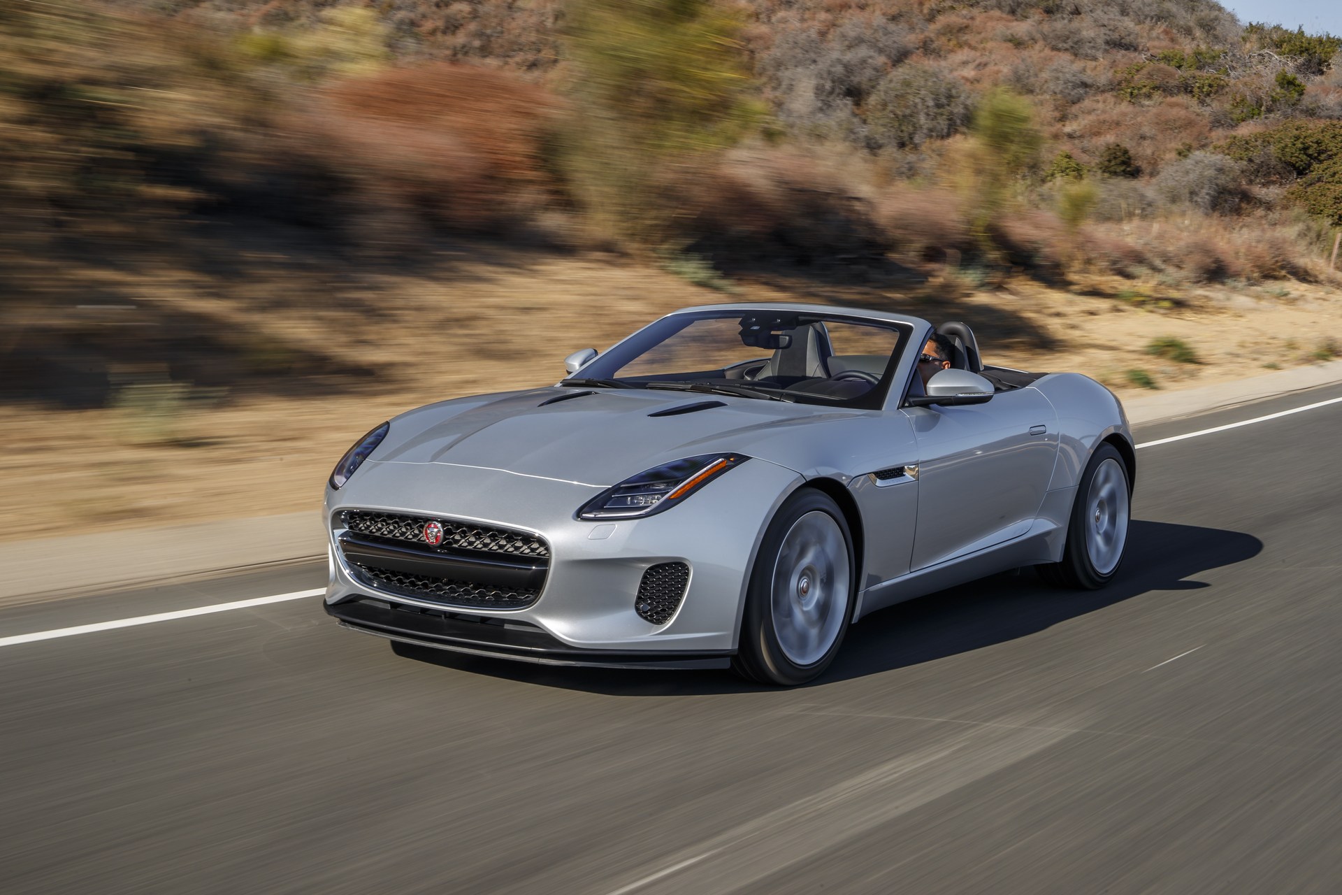 Jaguar-F-Type-7 2019 Jaguar F-Type Gains Larger Infotainment System And Standard Torque Vectoring