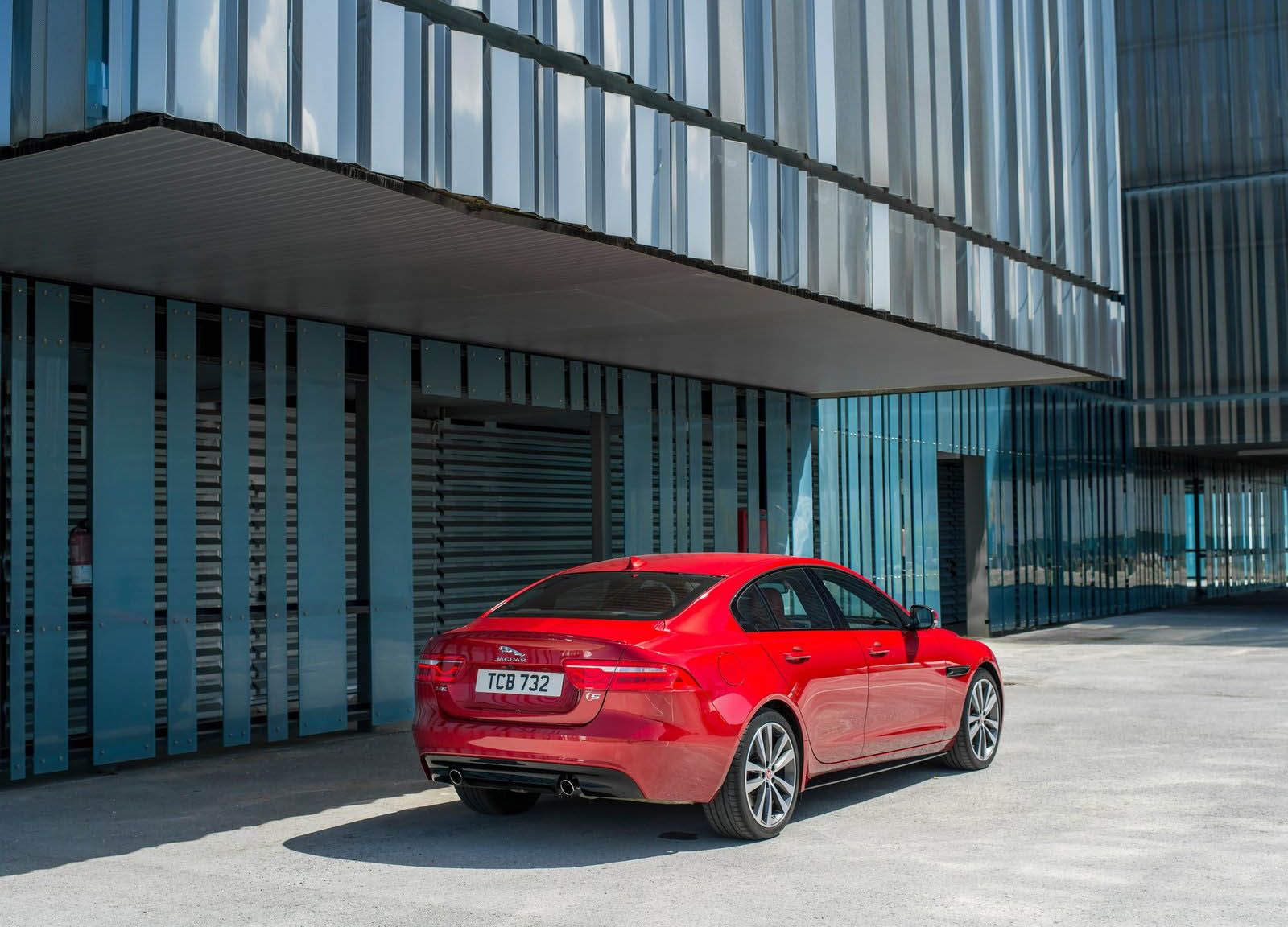 Jaguar-XE_S-2016-1600-53 Jaguar’s Discontinuing The Top XE S and XF S (In Europe)
