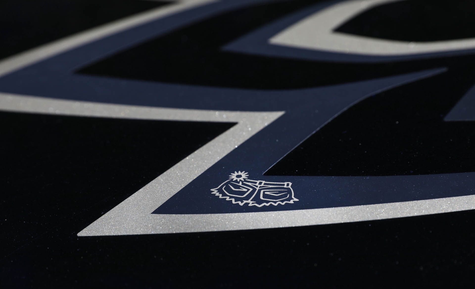 Jeep Golden Eagle (5) copy Jeep Wrangler JK Gets An All-American Send-Off Down Under