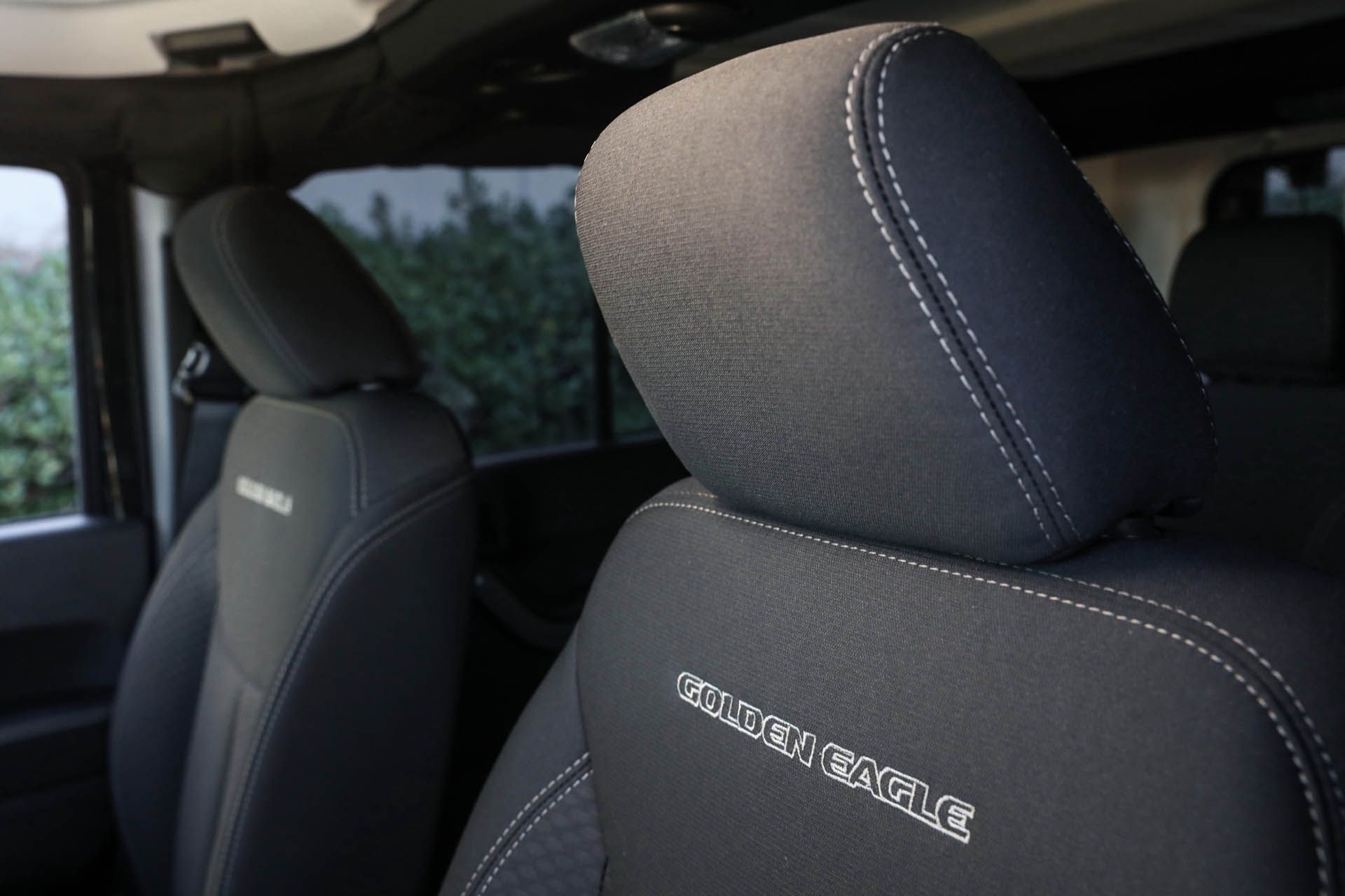 Jeep Golden Eagle (6) copy Jeep Wrangler JK Gets An All-American Send-Off Down Under